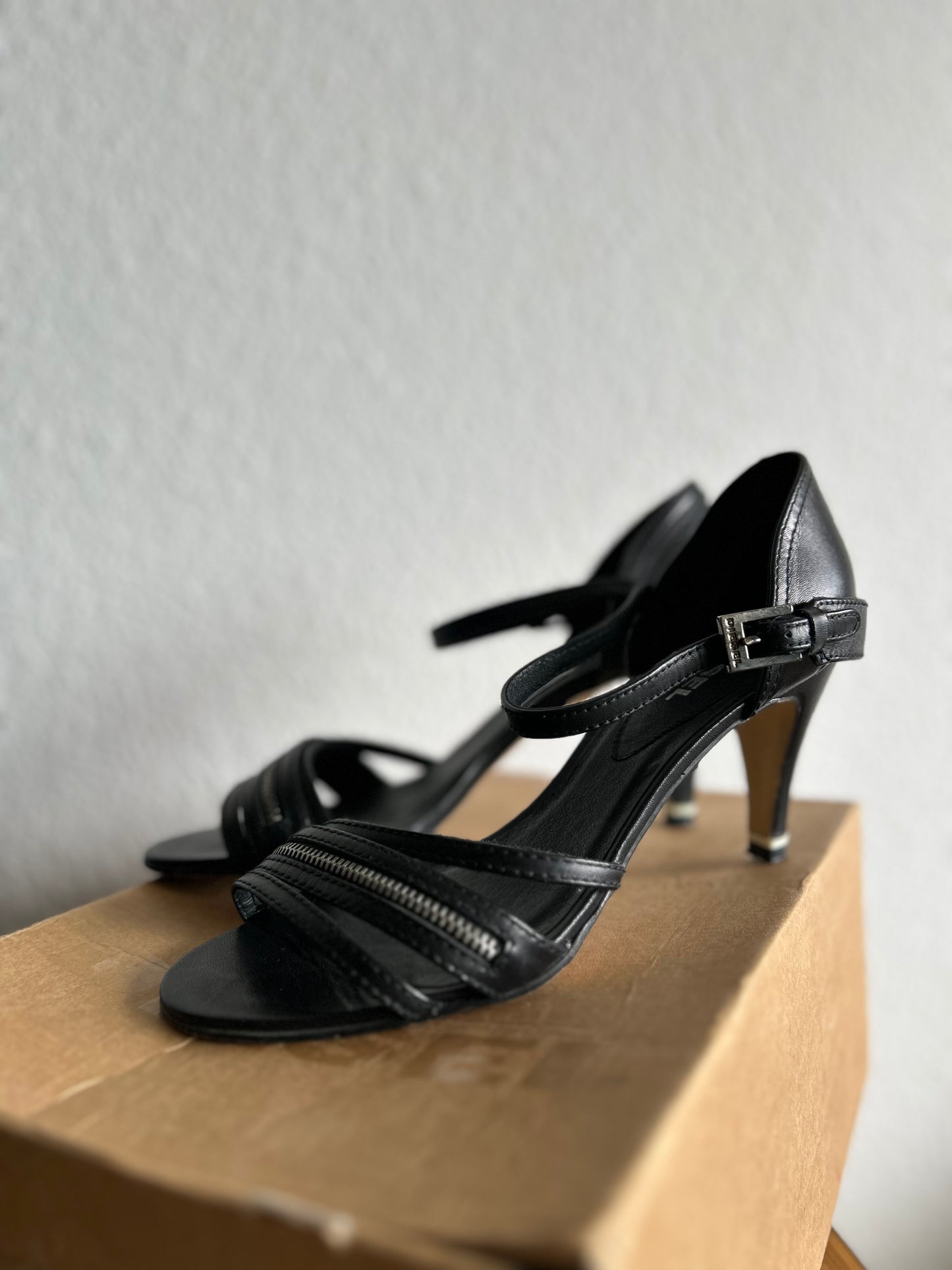Diesel leather sandals