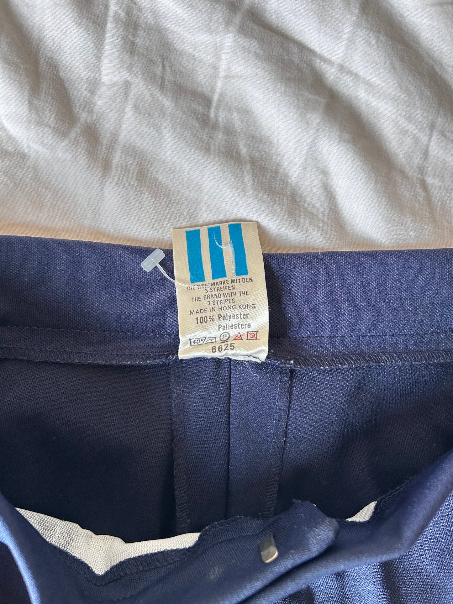 Vintage Adidas tennis shorts