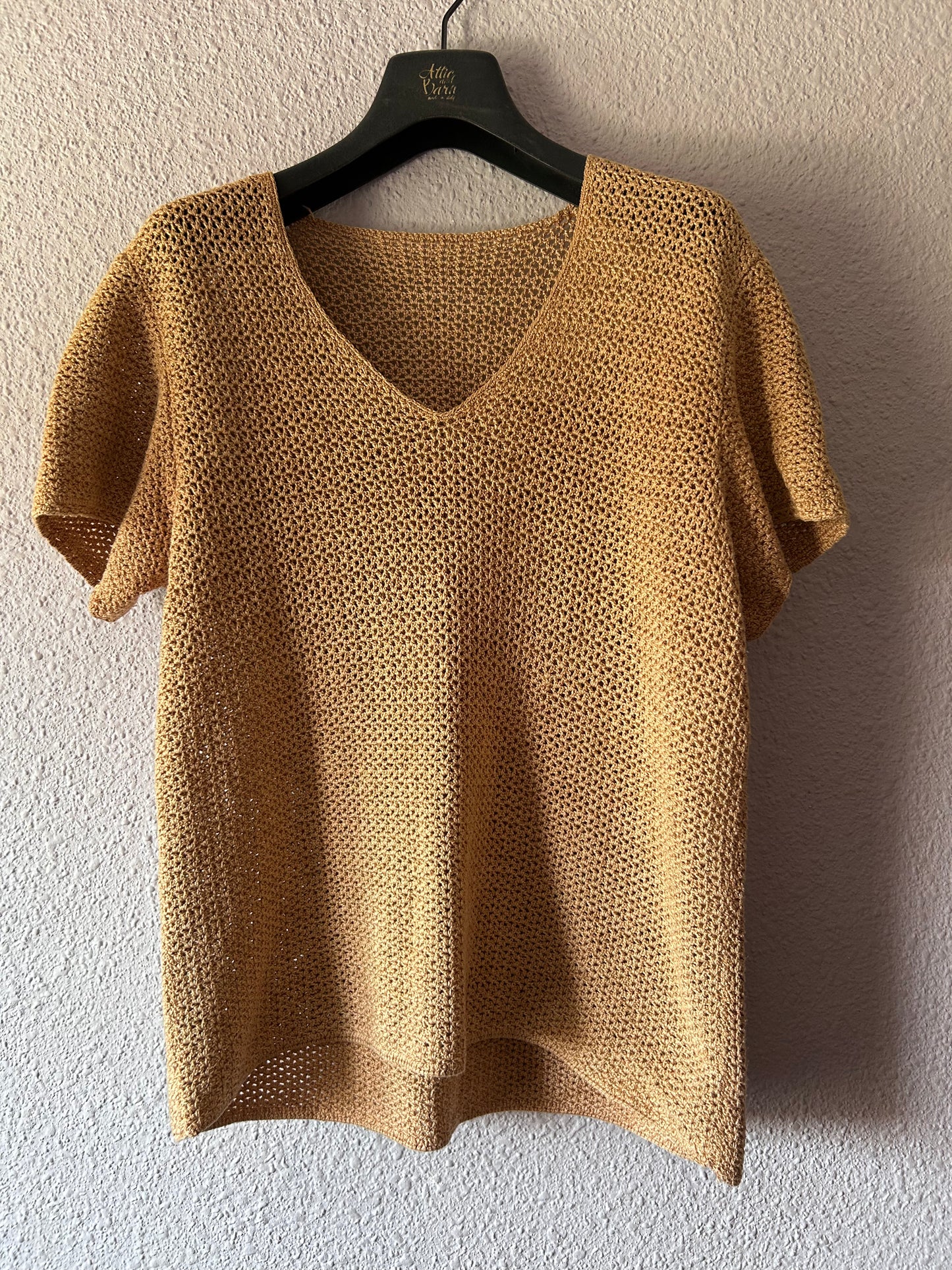 Vintage cotton knit top