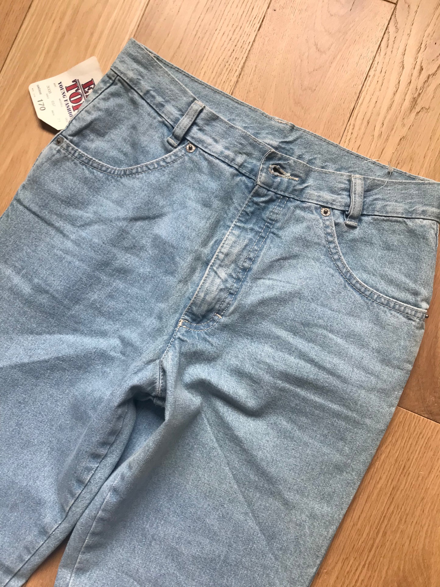 Flared vintage elephant