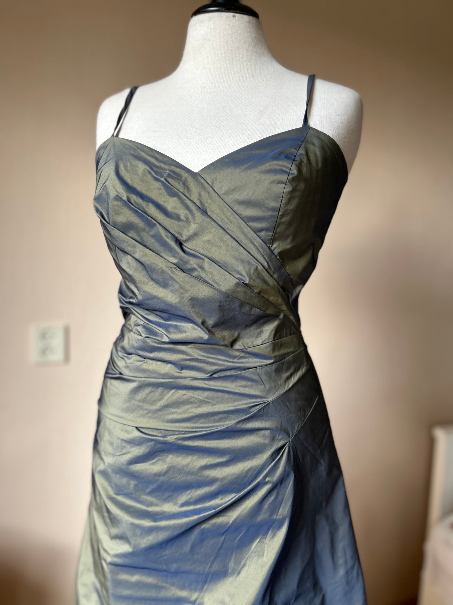 Vera Mont gala dress