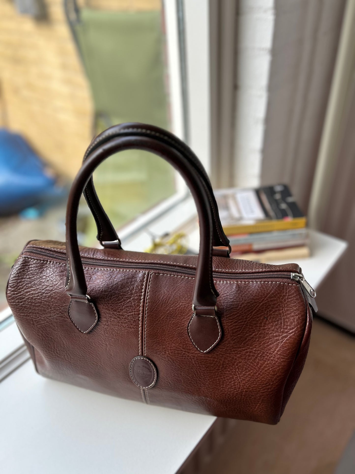 Vintage leather handbag