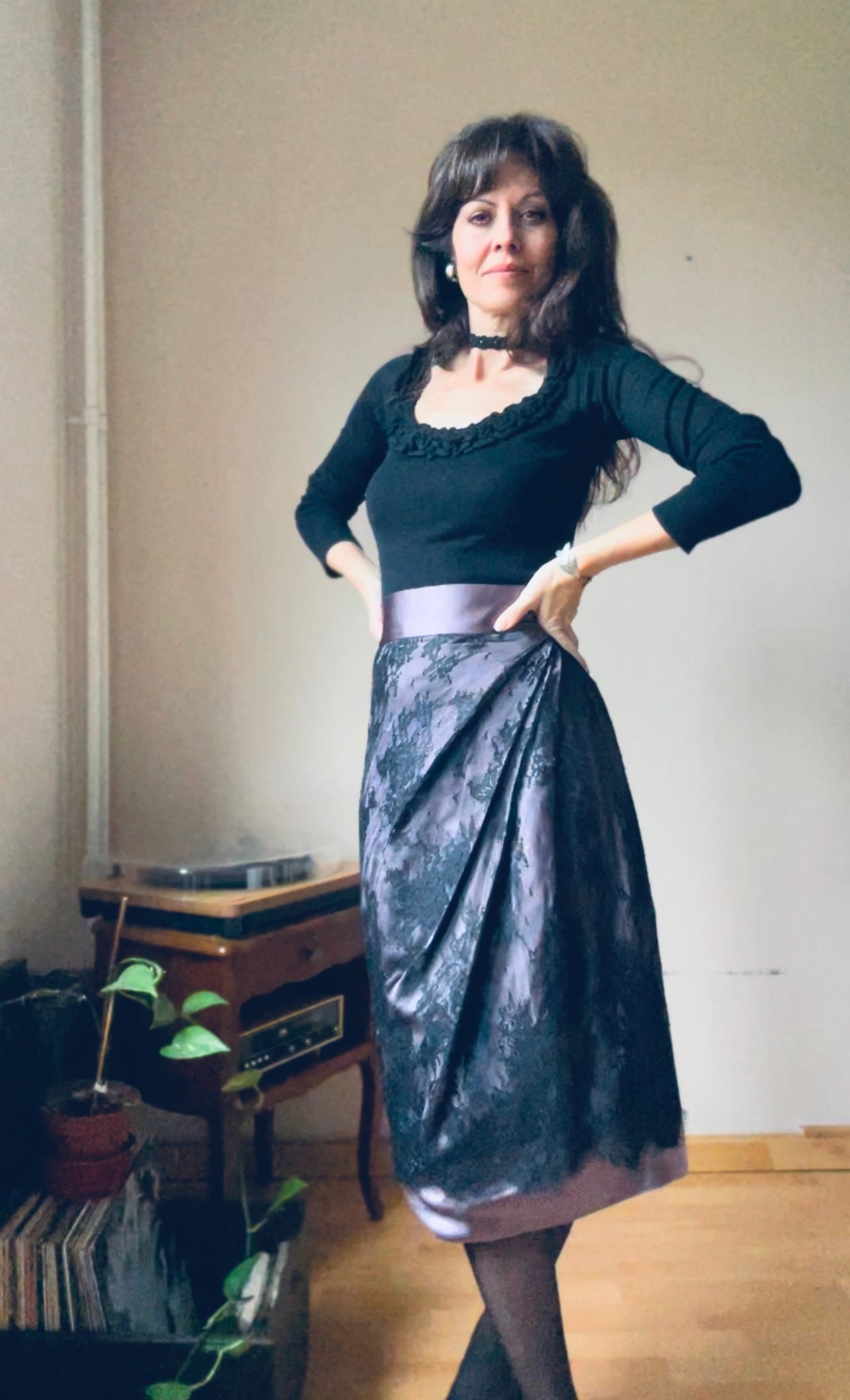 Vintage satin & lace cocktail skirt