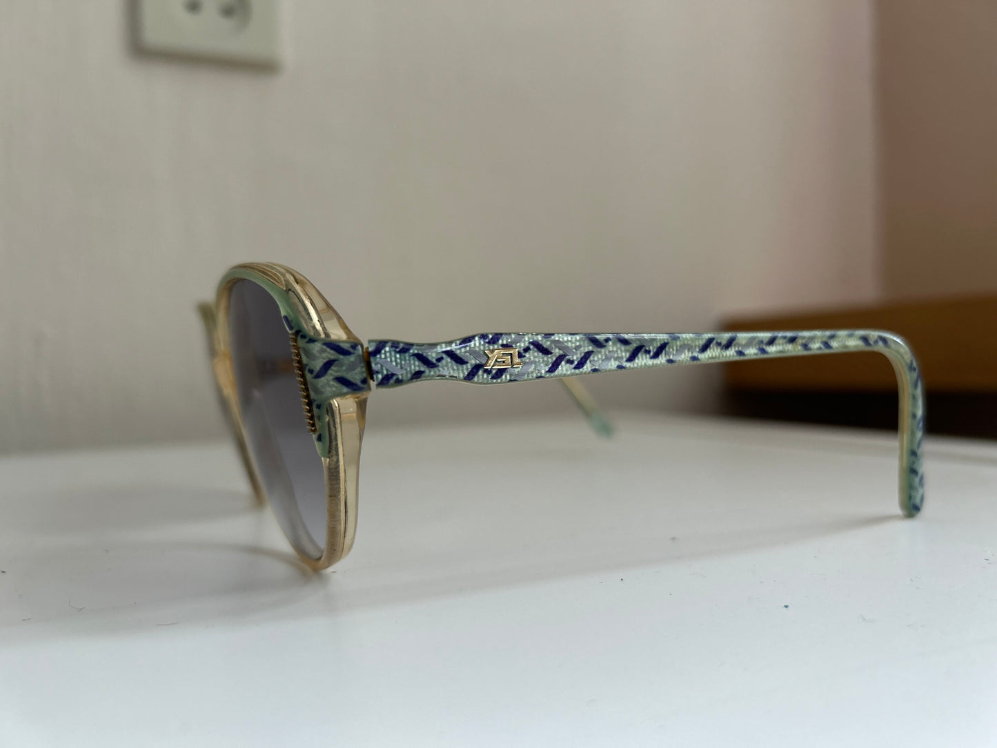 Vintage Yves Saint Laurent sunnies