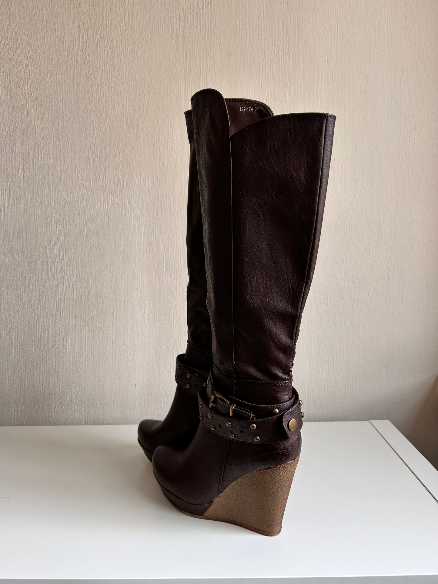 Vintage platform knee boots