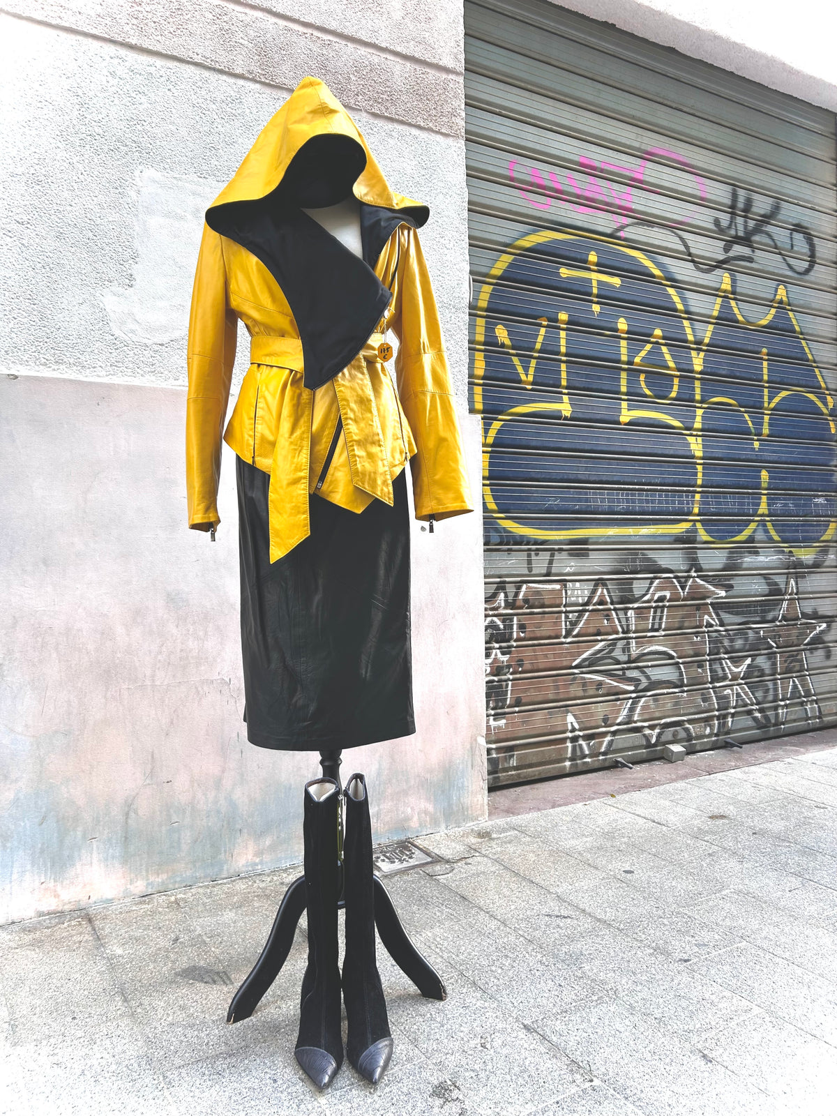 Rare design belted Leather jacket