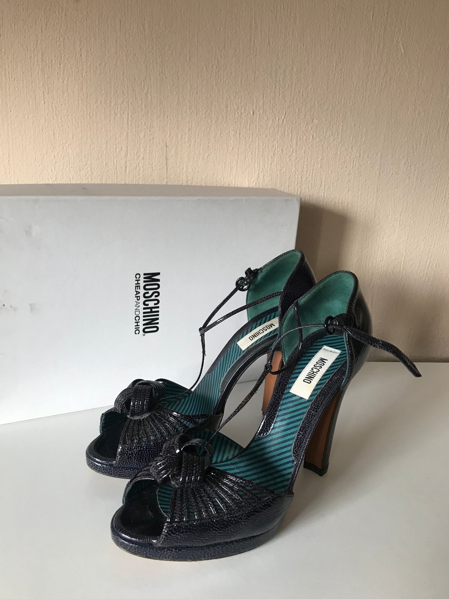 Moschino high heel Sandals 37