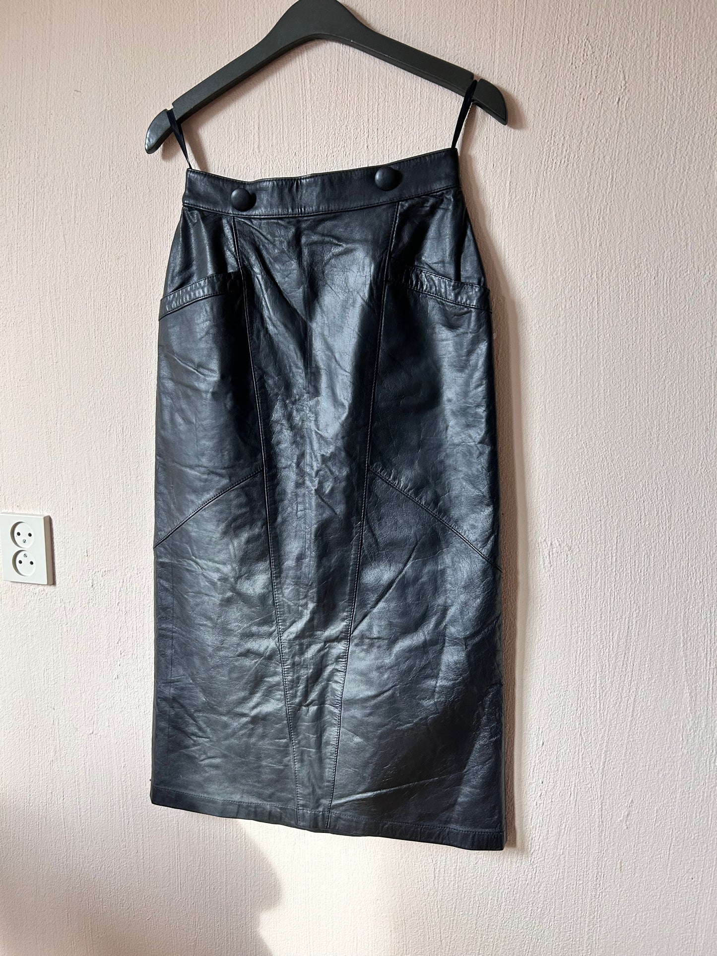 Maxi leather skirt S