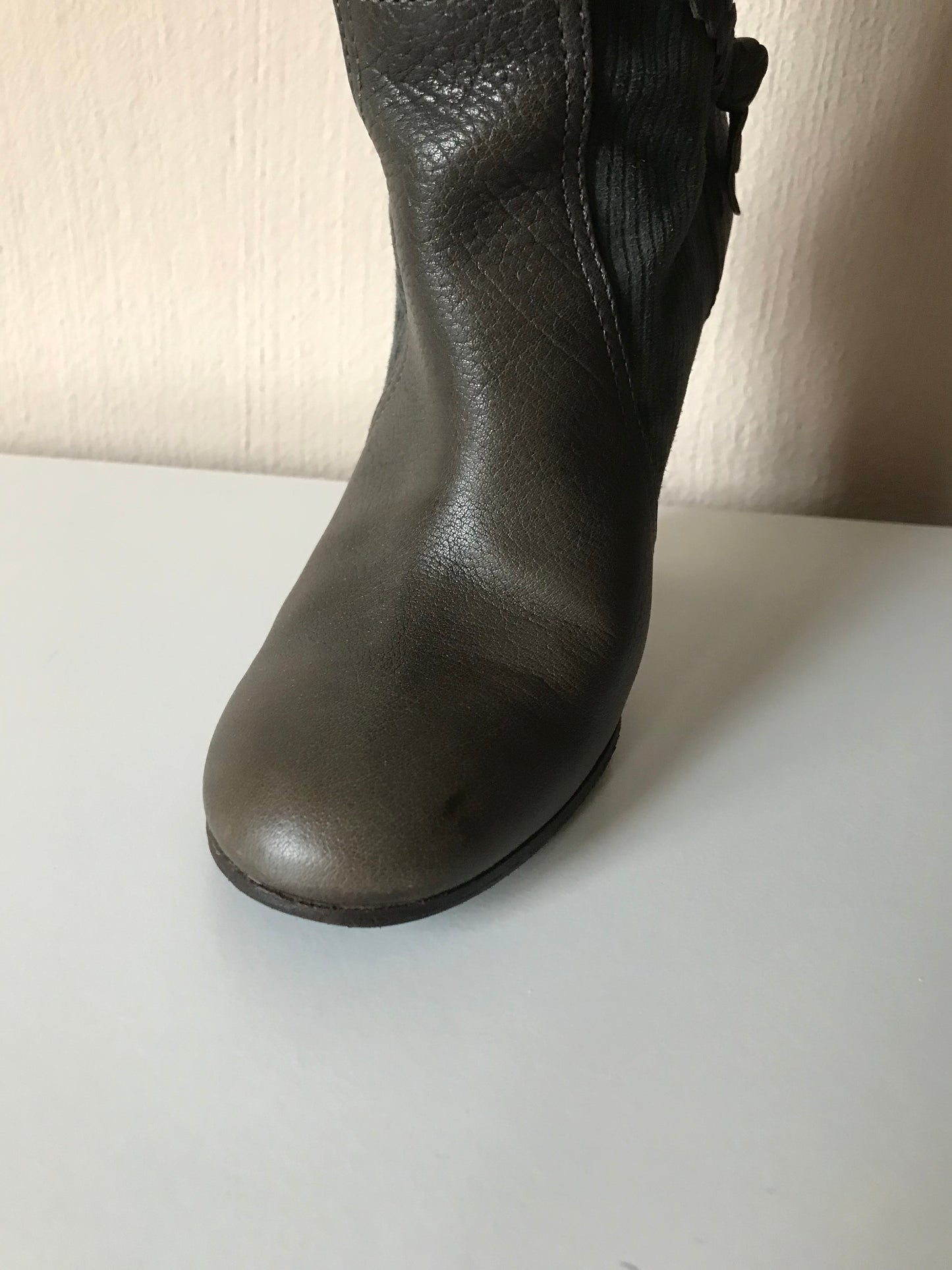 Marc Jacobs boots 36