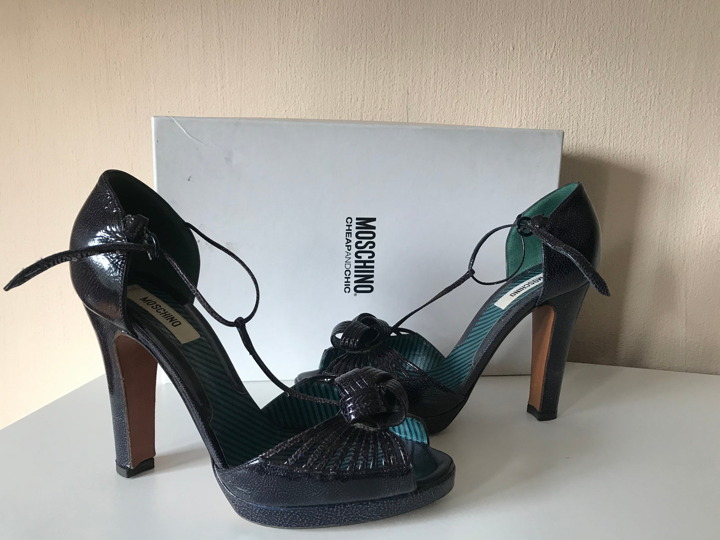 Moschino high heel Sandals 37