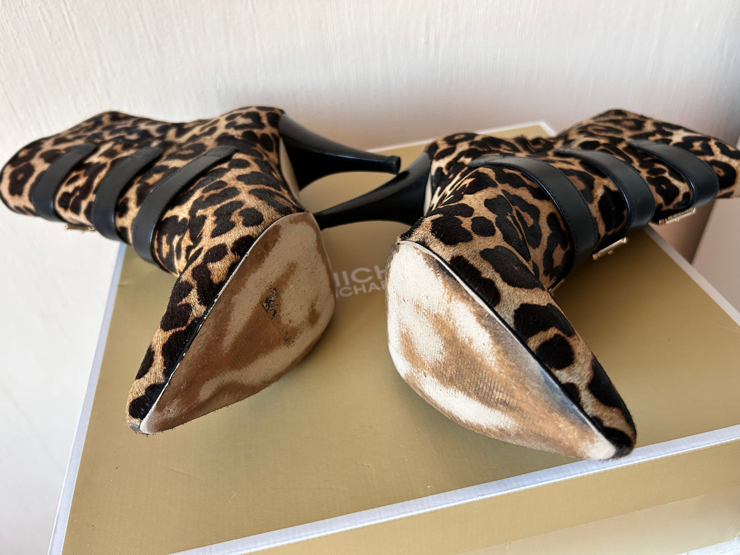 Michael Kors leopard ankle boots 37