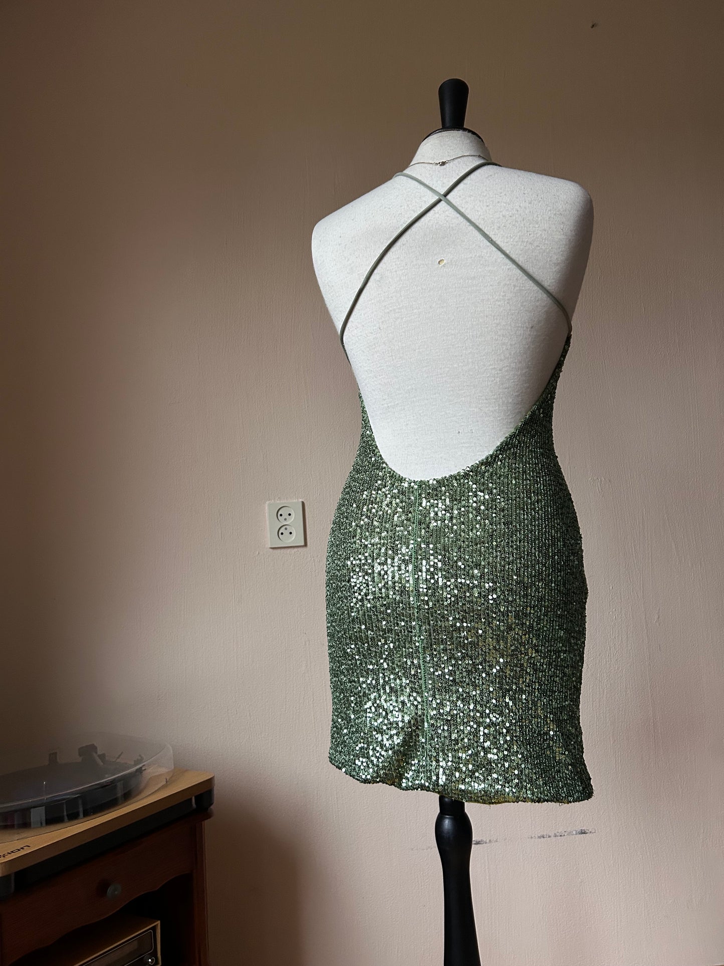 Open back sequin party dress