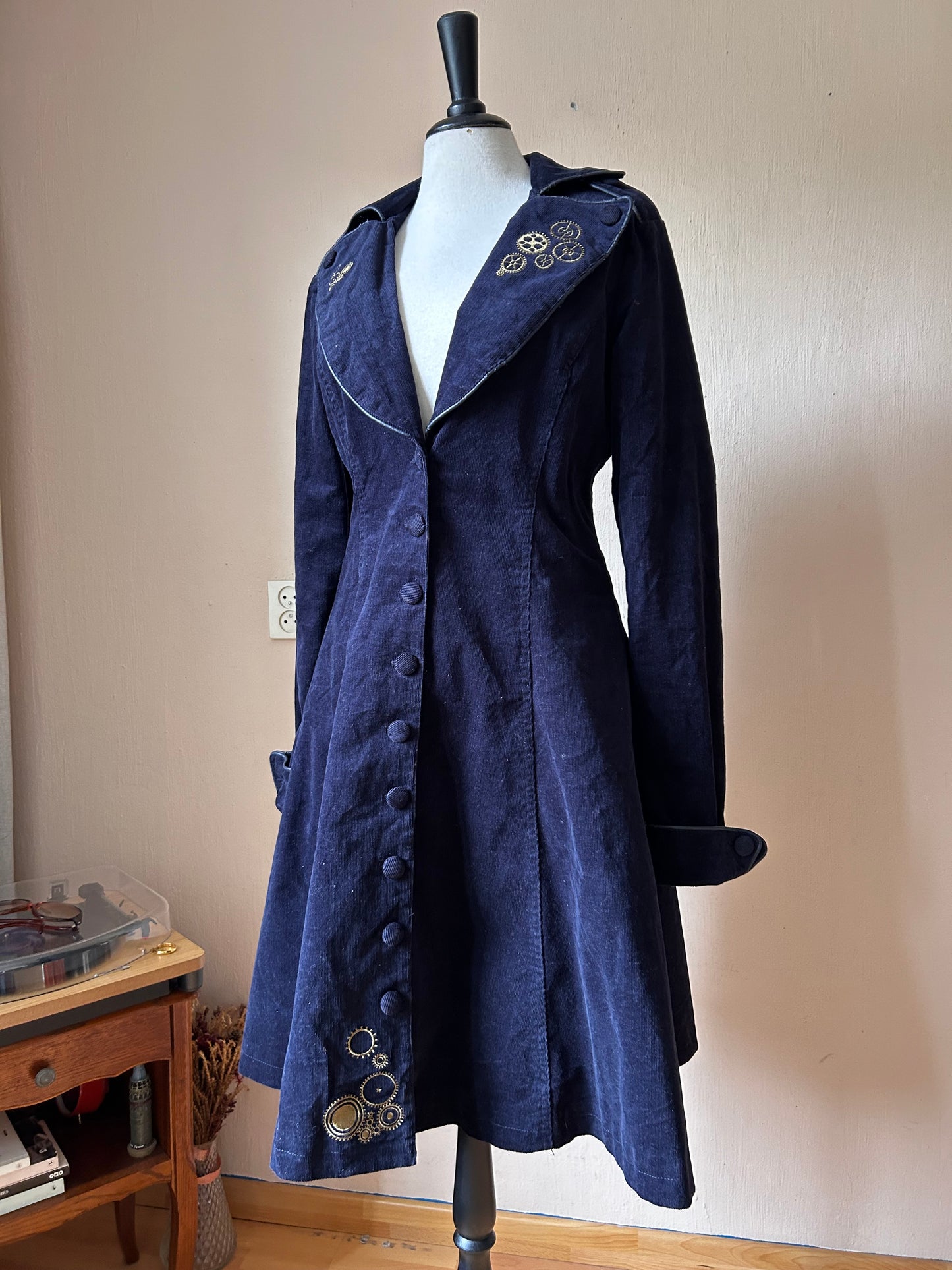 Doctor Who Tardis coat