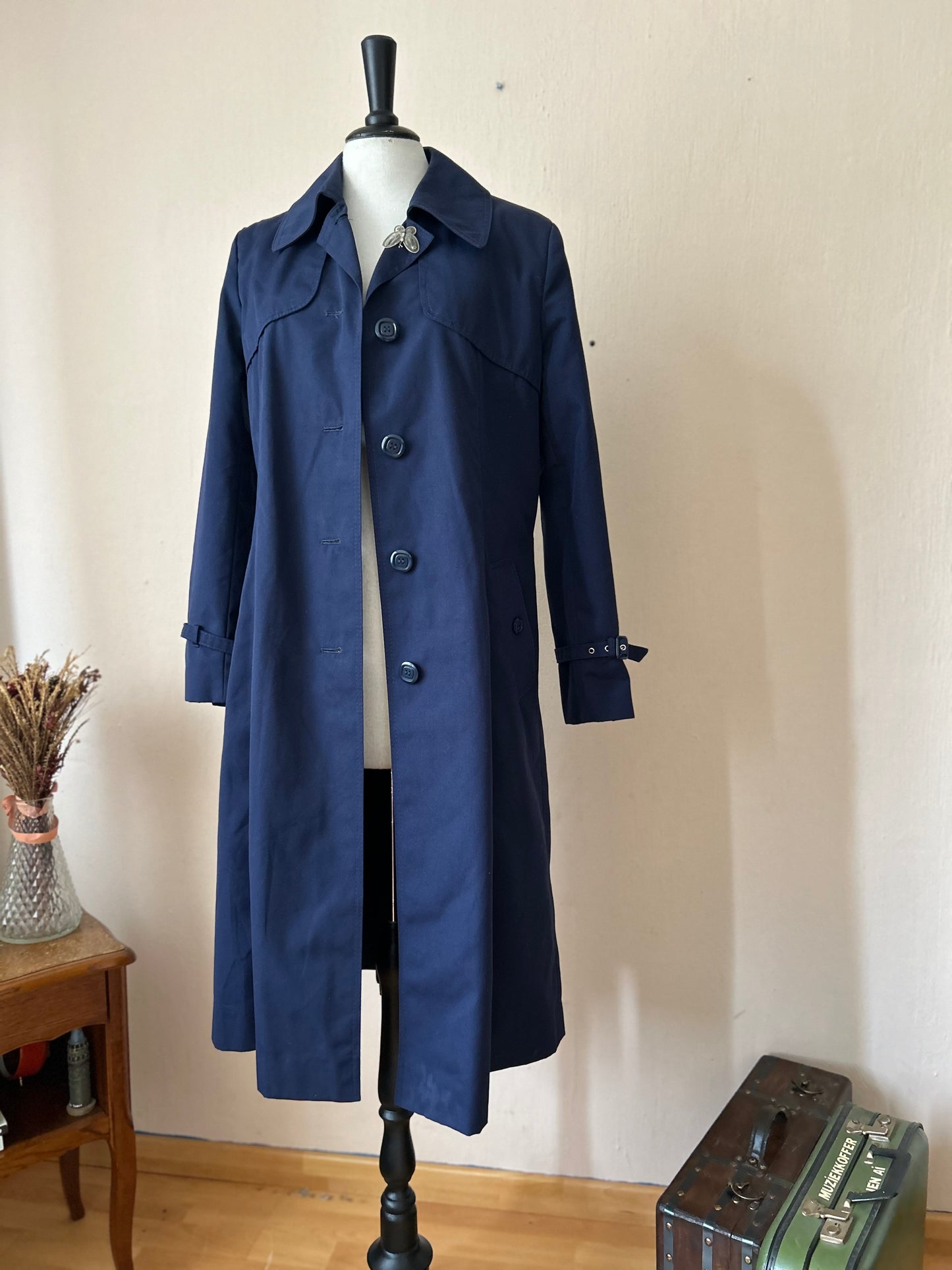 Vintage navy trench-coat 70s