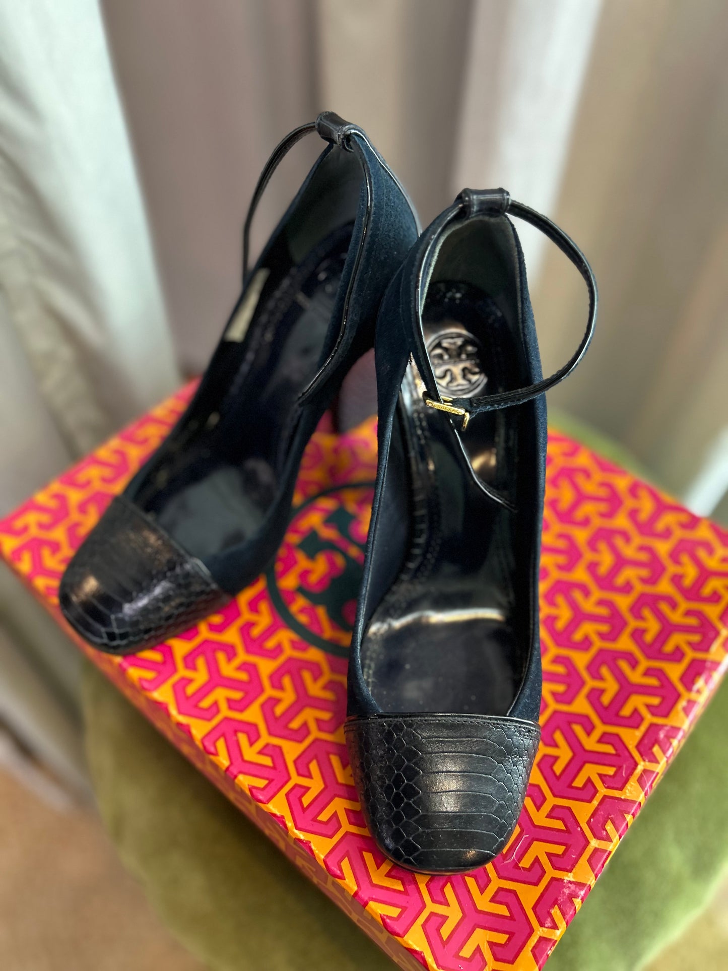 Tory Burch mary jane heels