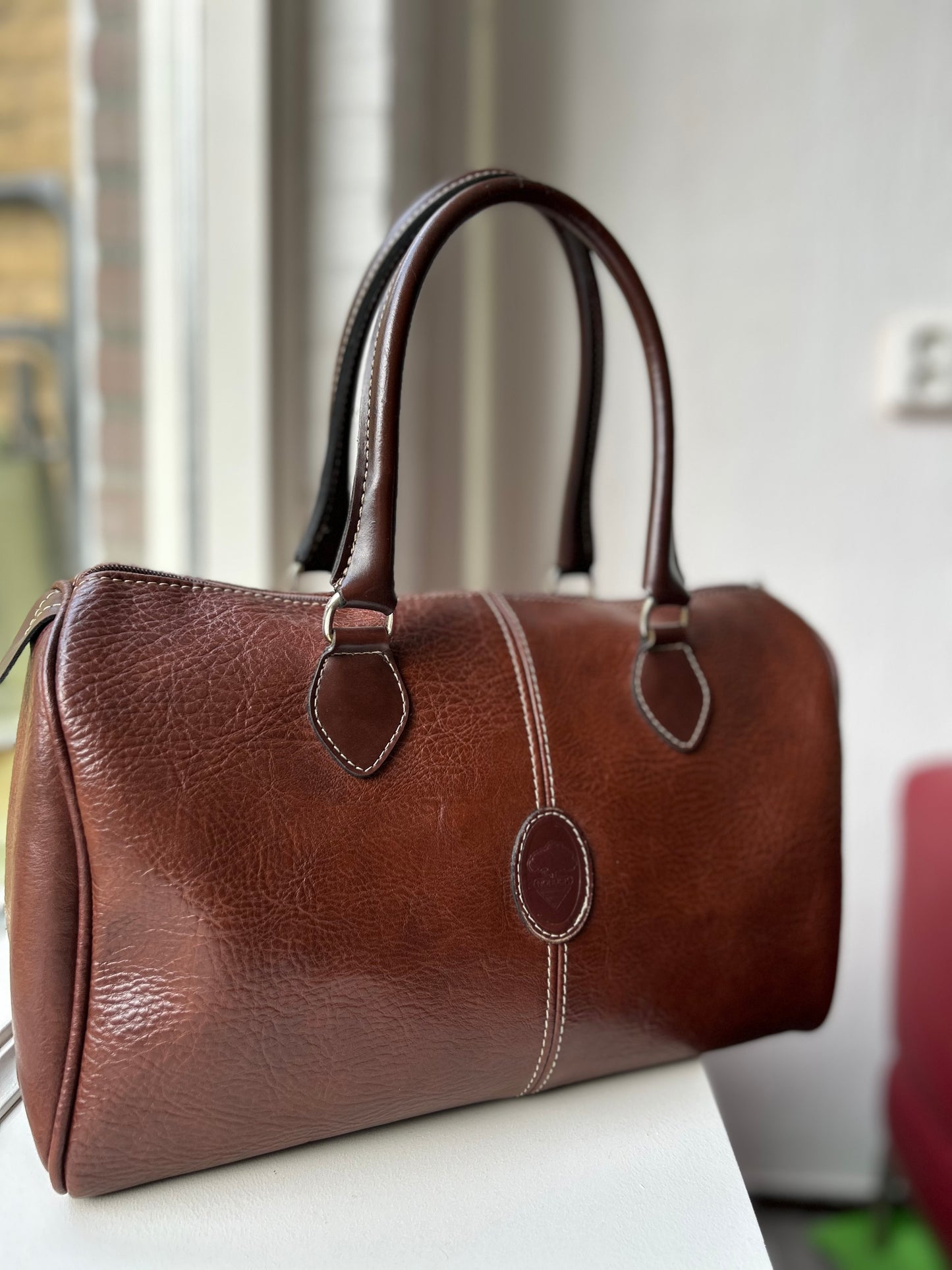 Vintage leather handbag