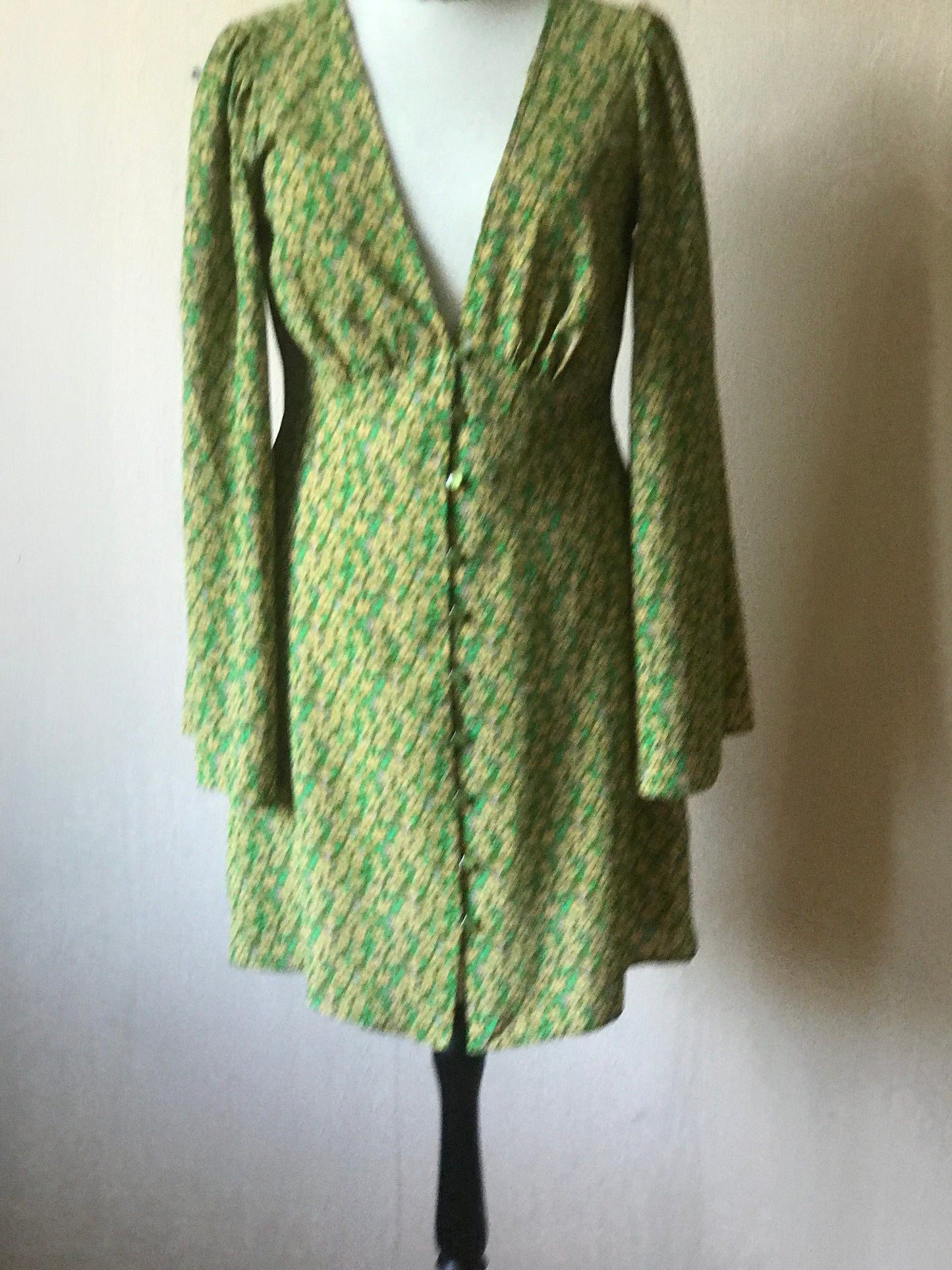 70s flared sleeve dress