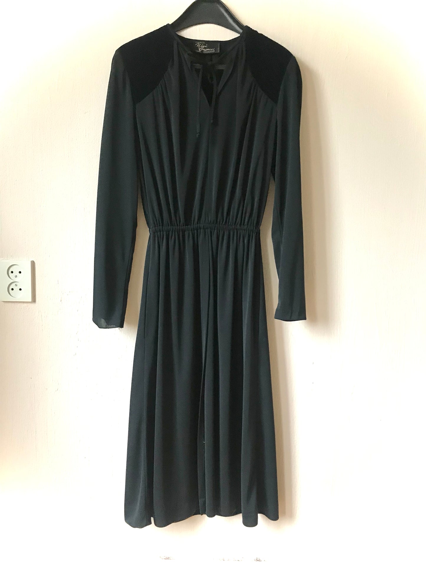 Nini Capucci dress