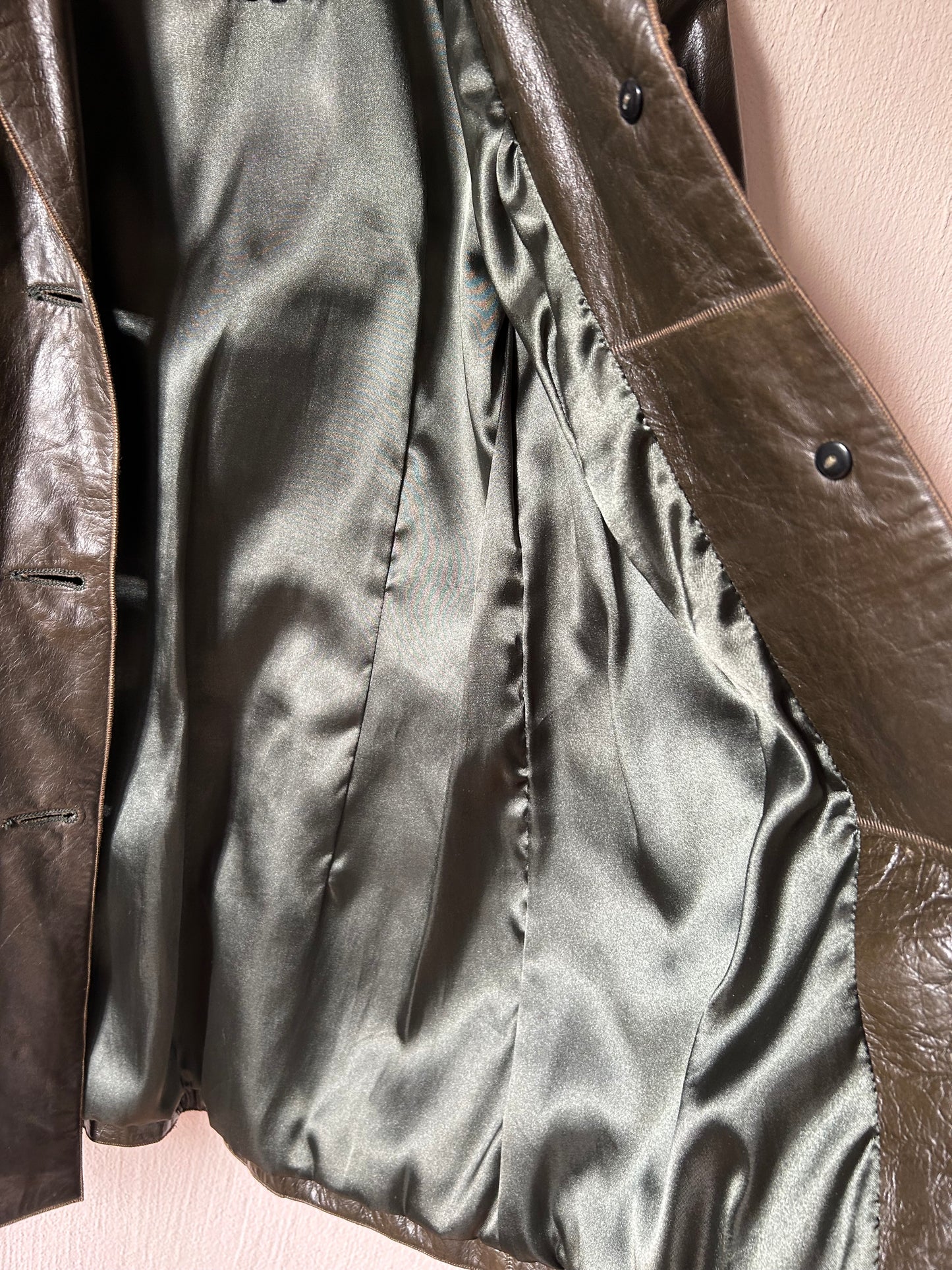 Gina Bacconi leather coat