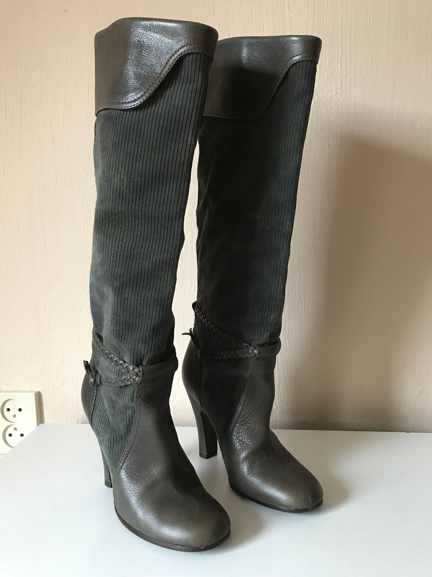 Marc Jacobs boots 36