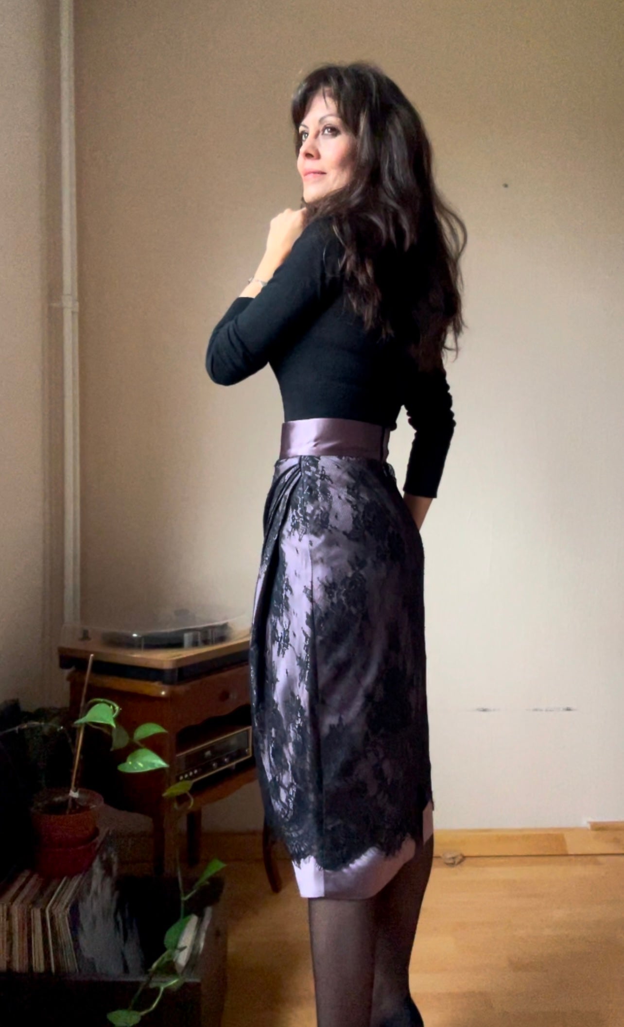 Vintage satin & lace cocktail skirt