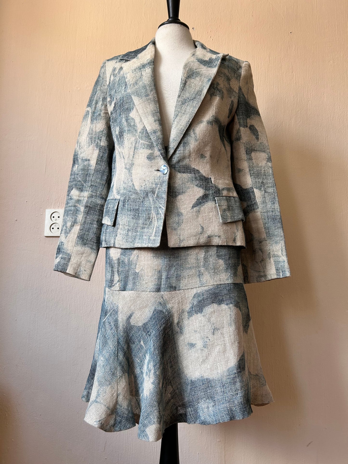 Charo Azcona linen skirt suit