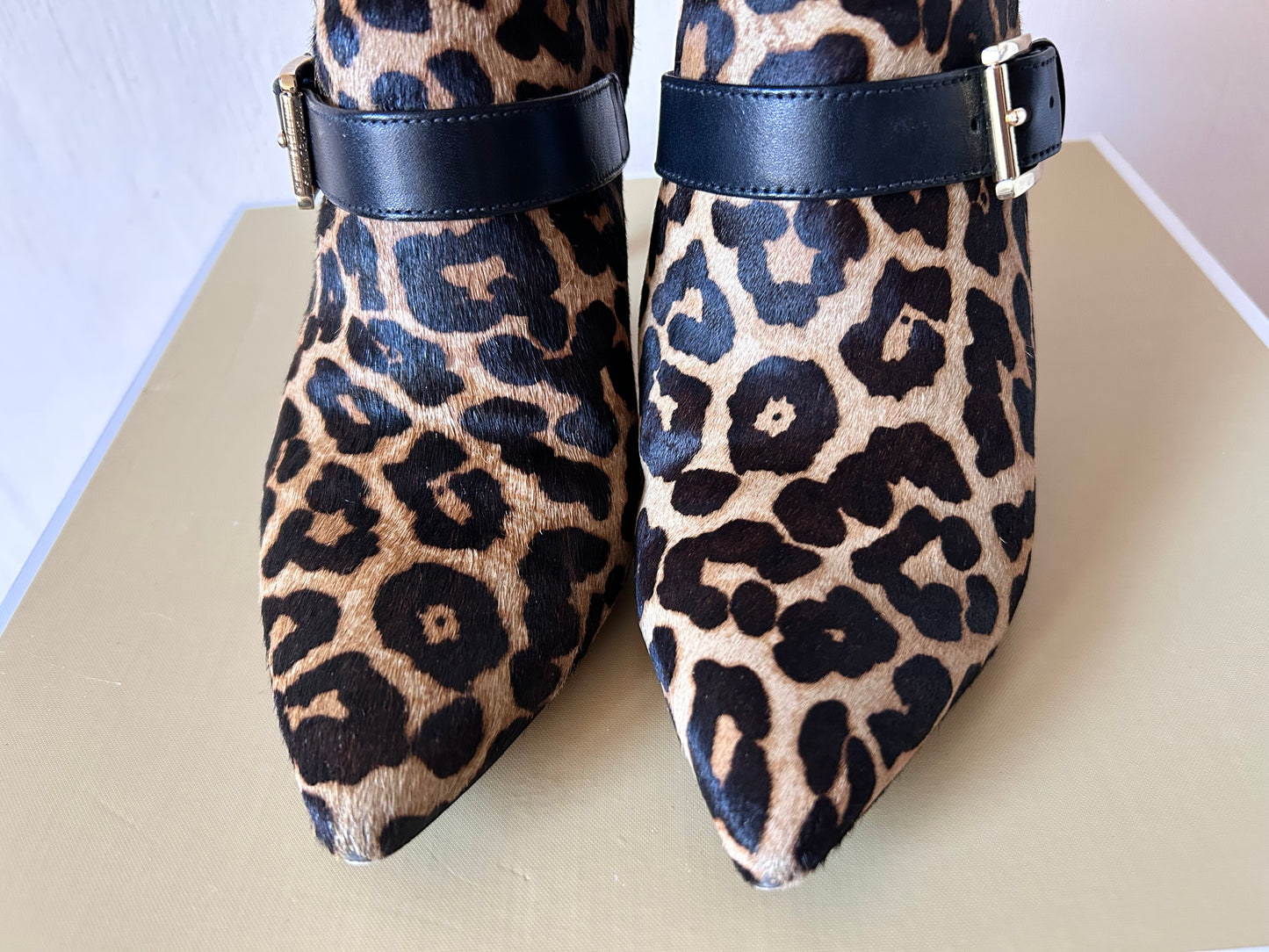 Michael Kors leopard ankle boots 37