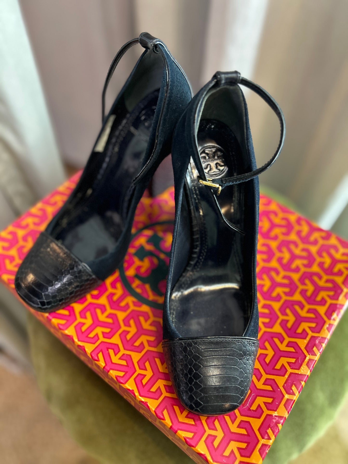 Tory Burch mary jane heels