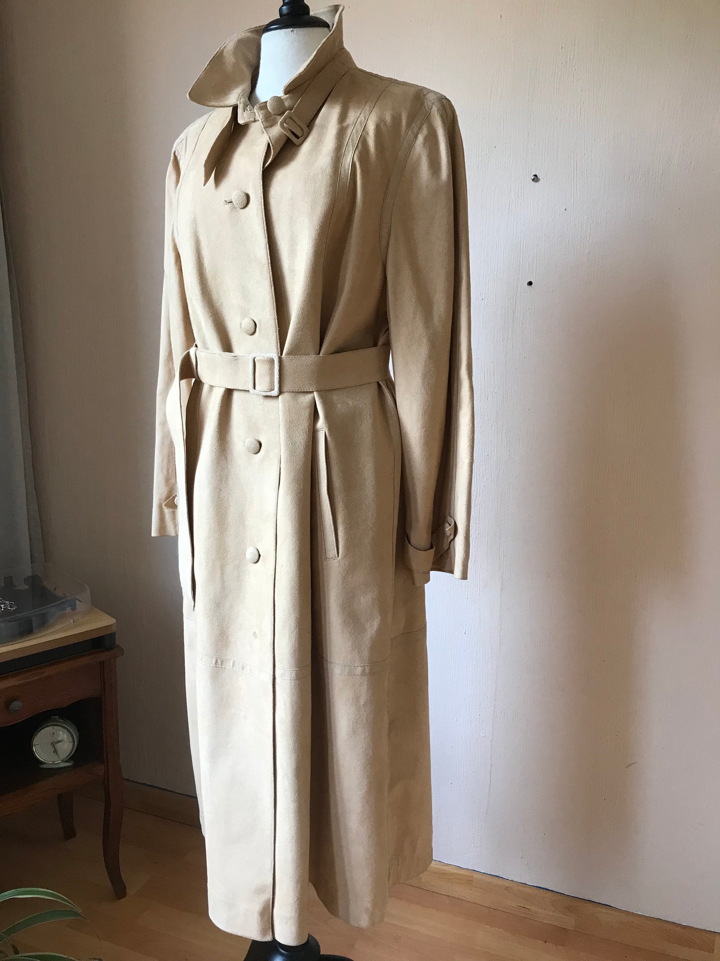 Suede look maxi vintage trenchcoat