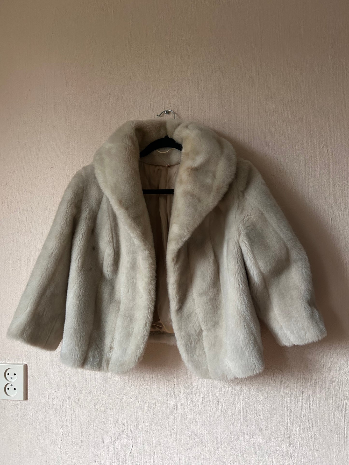 Vintage faux fur crop coat