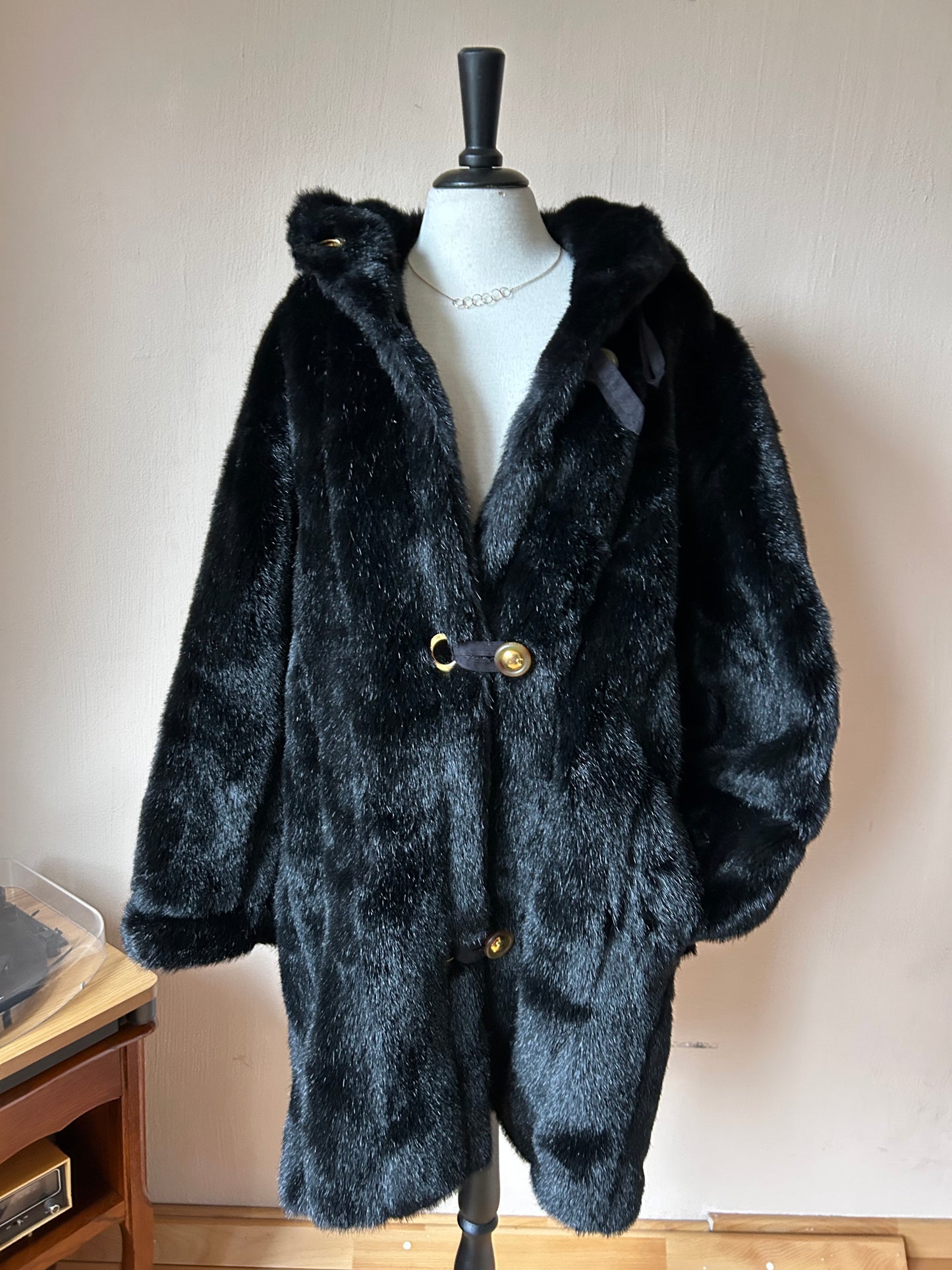 Faux fur hoodie coat L/XL