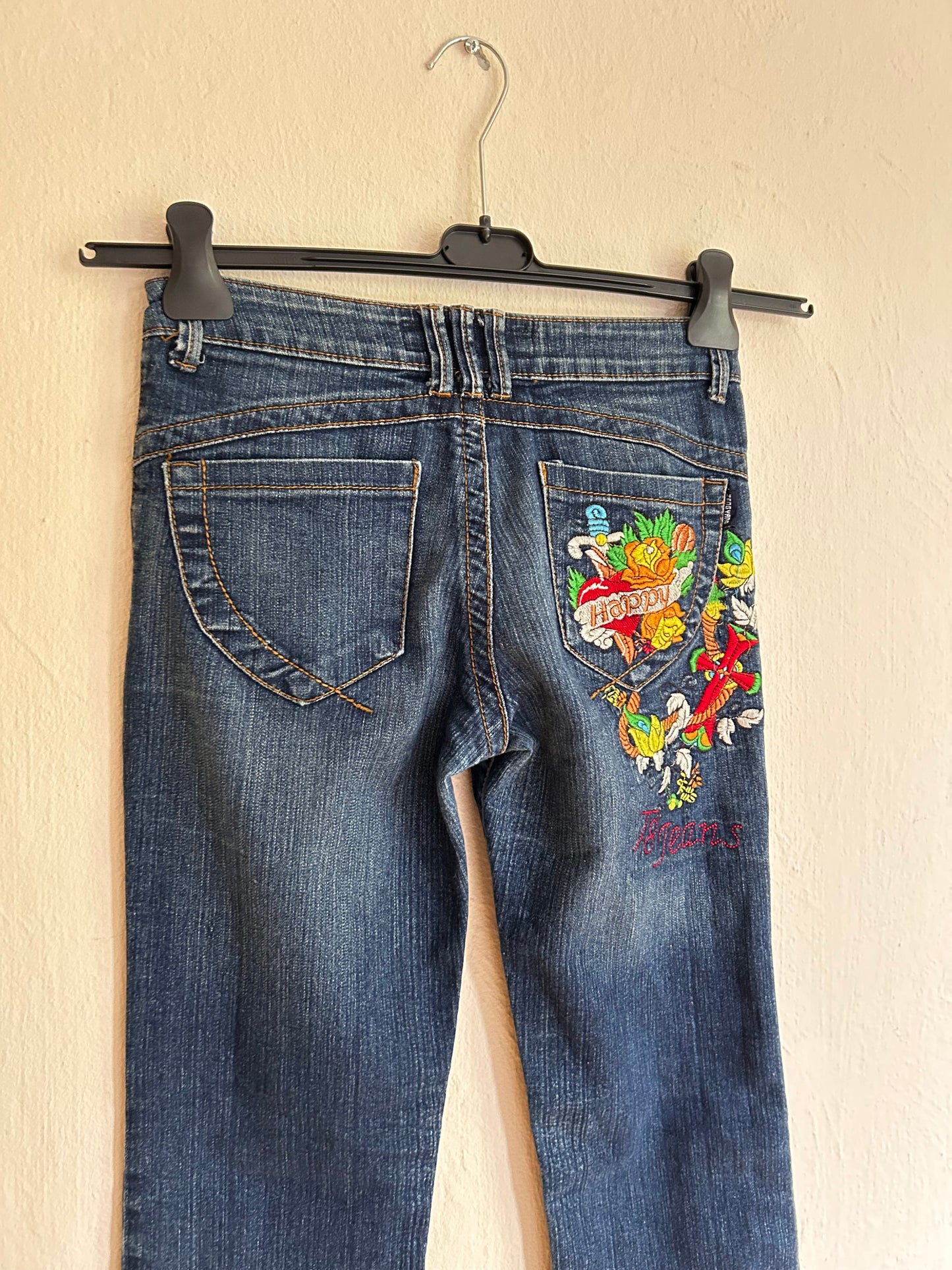 Vintage embroidered jeans