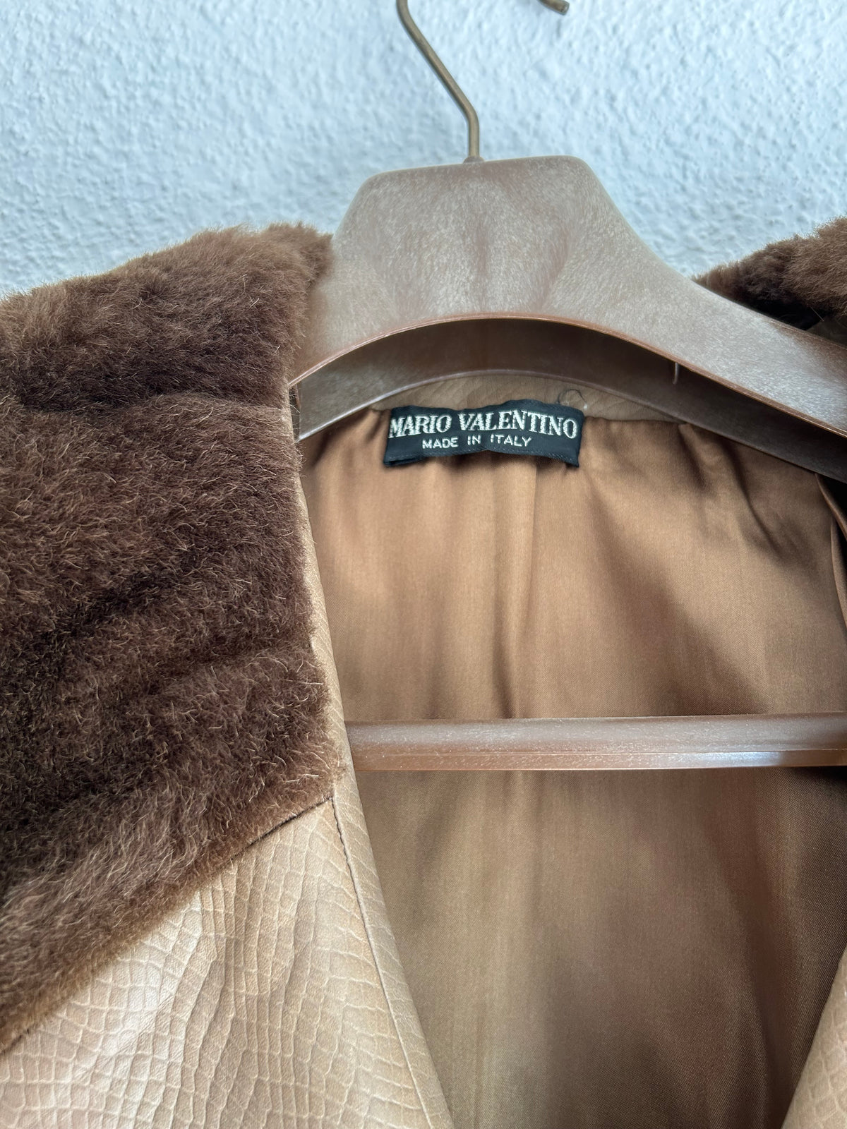 Mario Valentino leather jacket ( L)