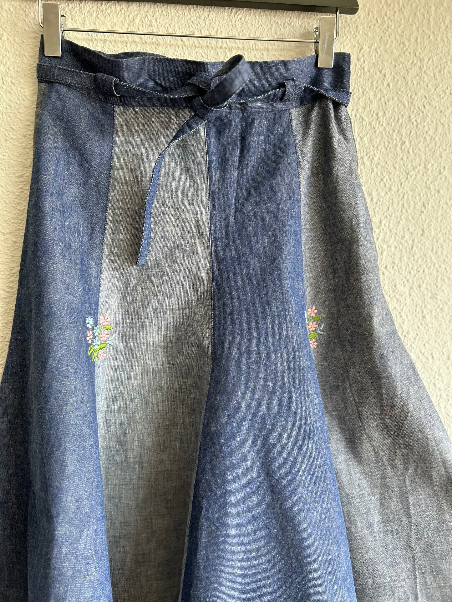 Vintage flared denim skirt