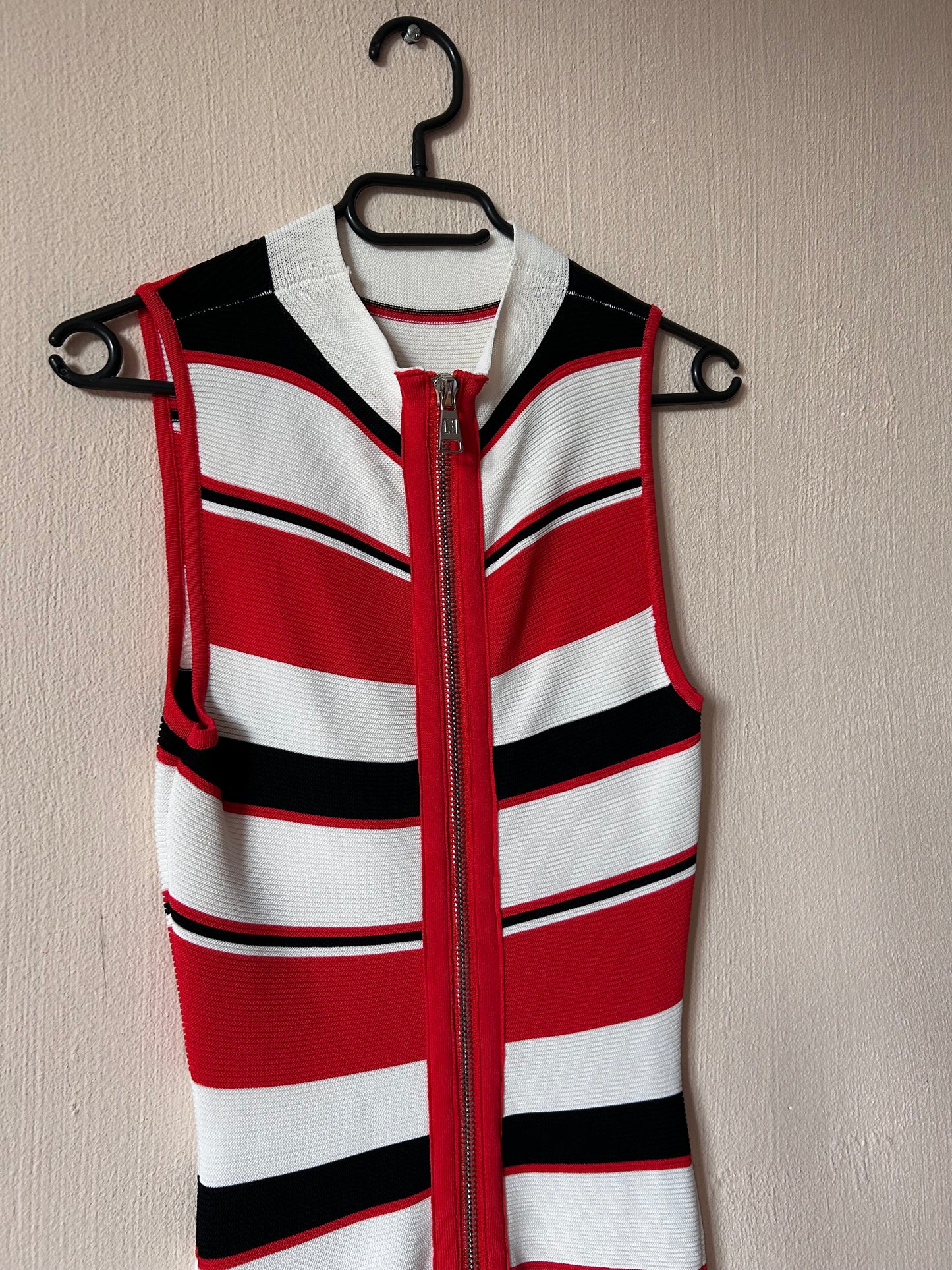 Nikkie bodycon dress