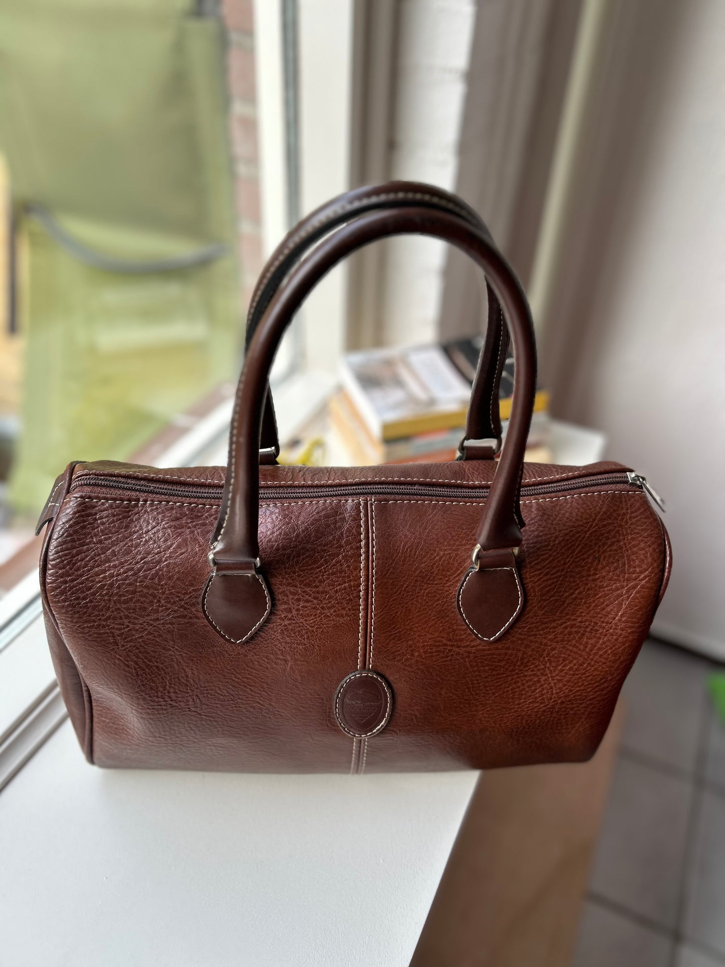 Vintage leather handbag