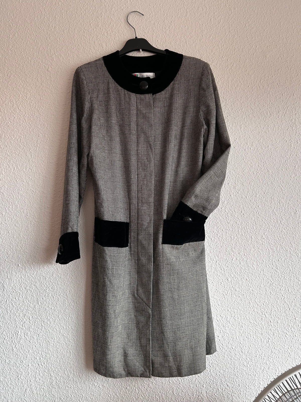 Vintage Givenchy Paris Houndstooth wool Midi Dress