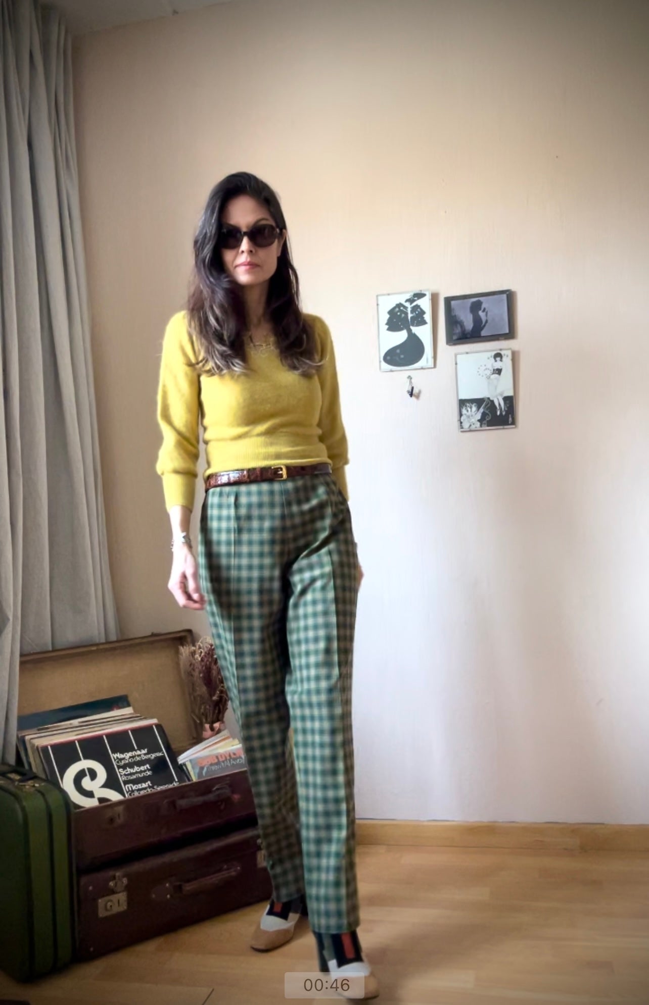 Pleated high waist plaid trousers