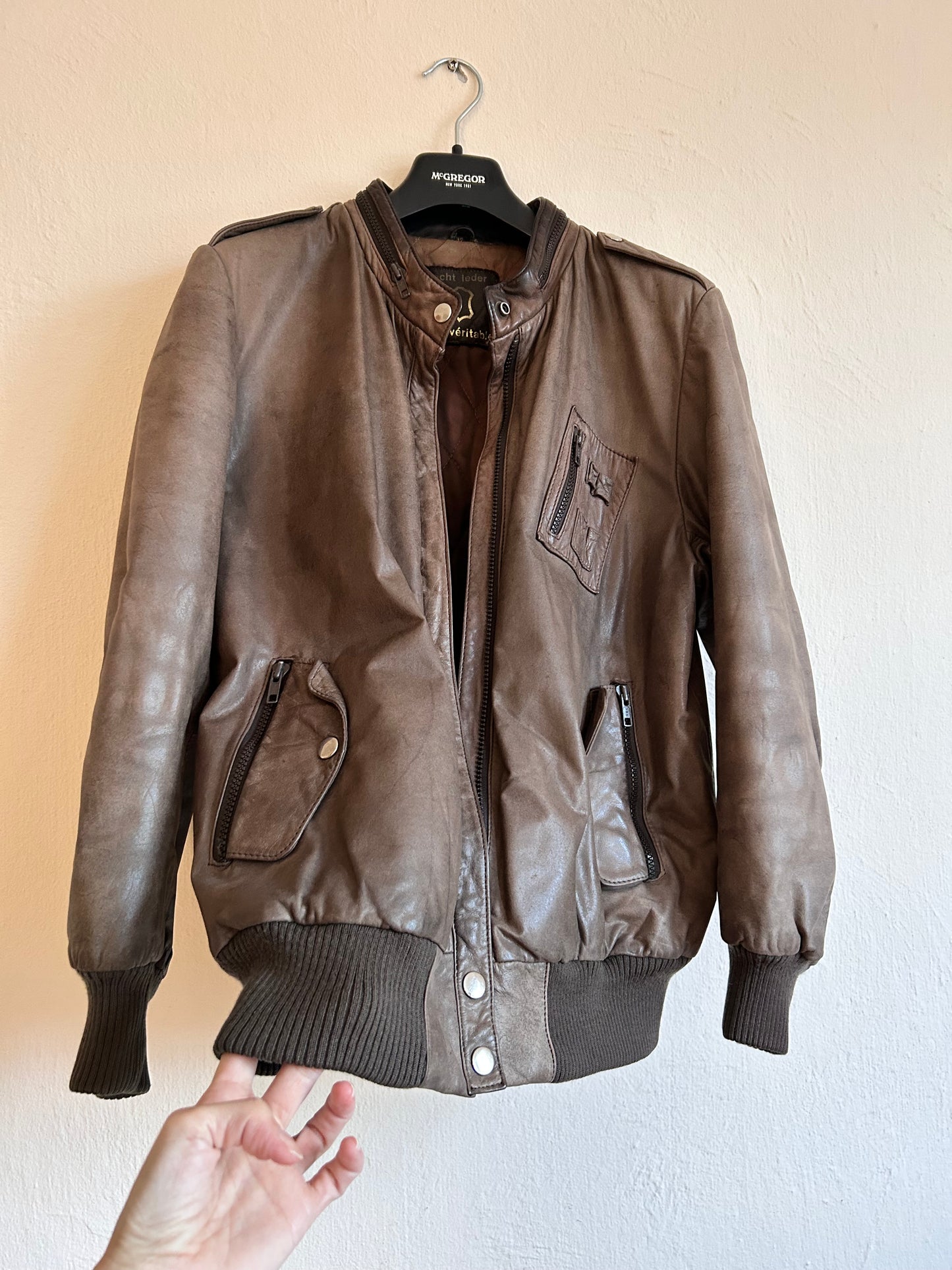 80s leather flight bomber jacket