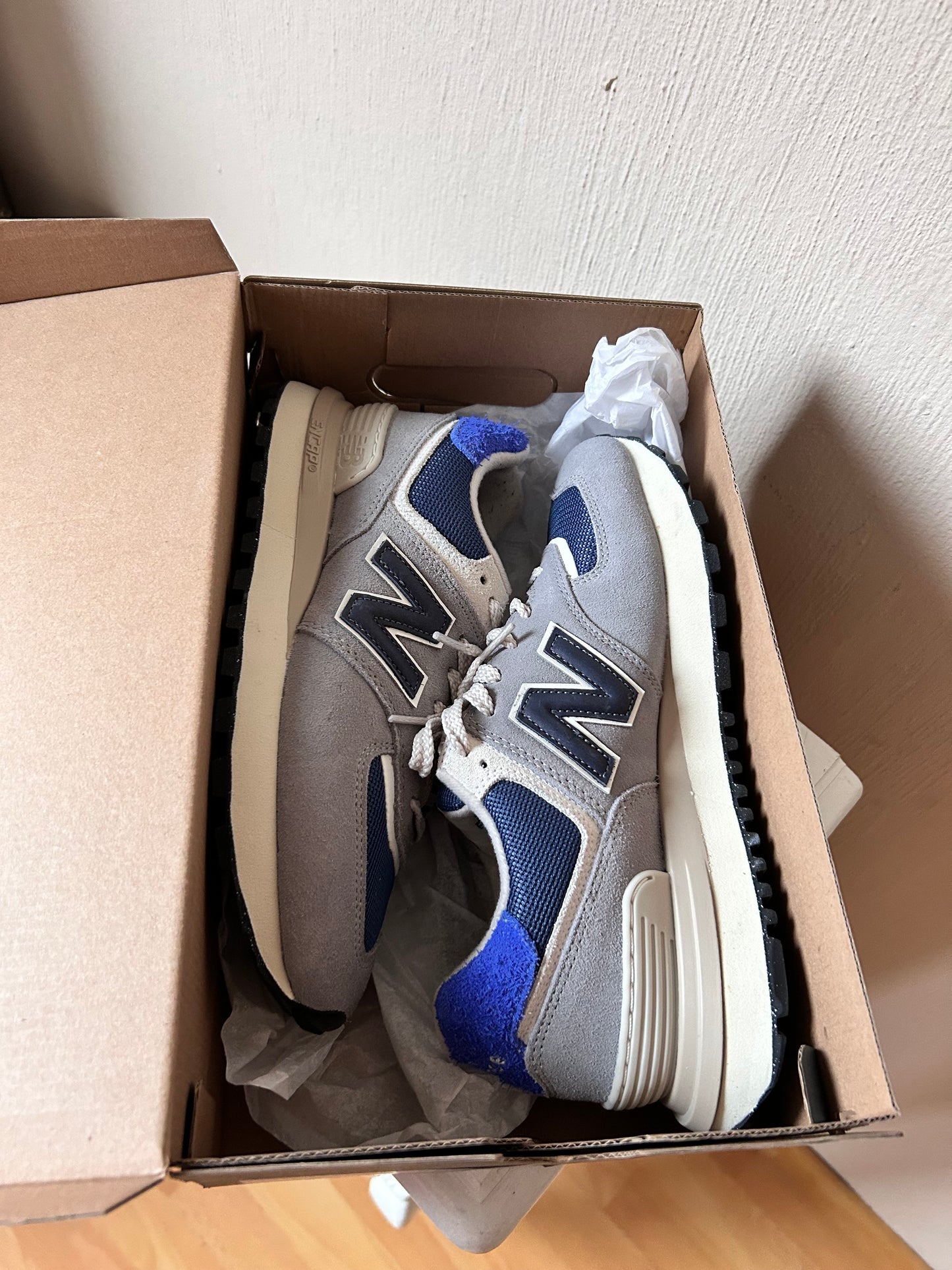 New Balance 574 (42)