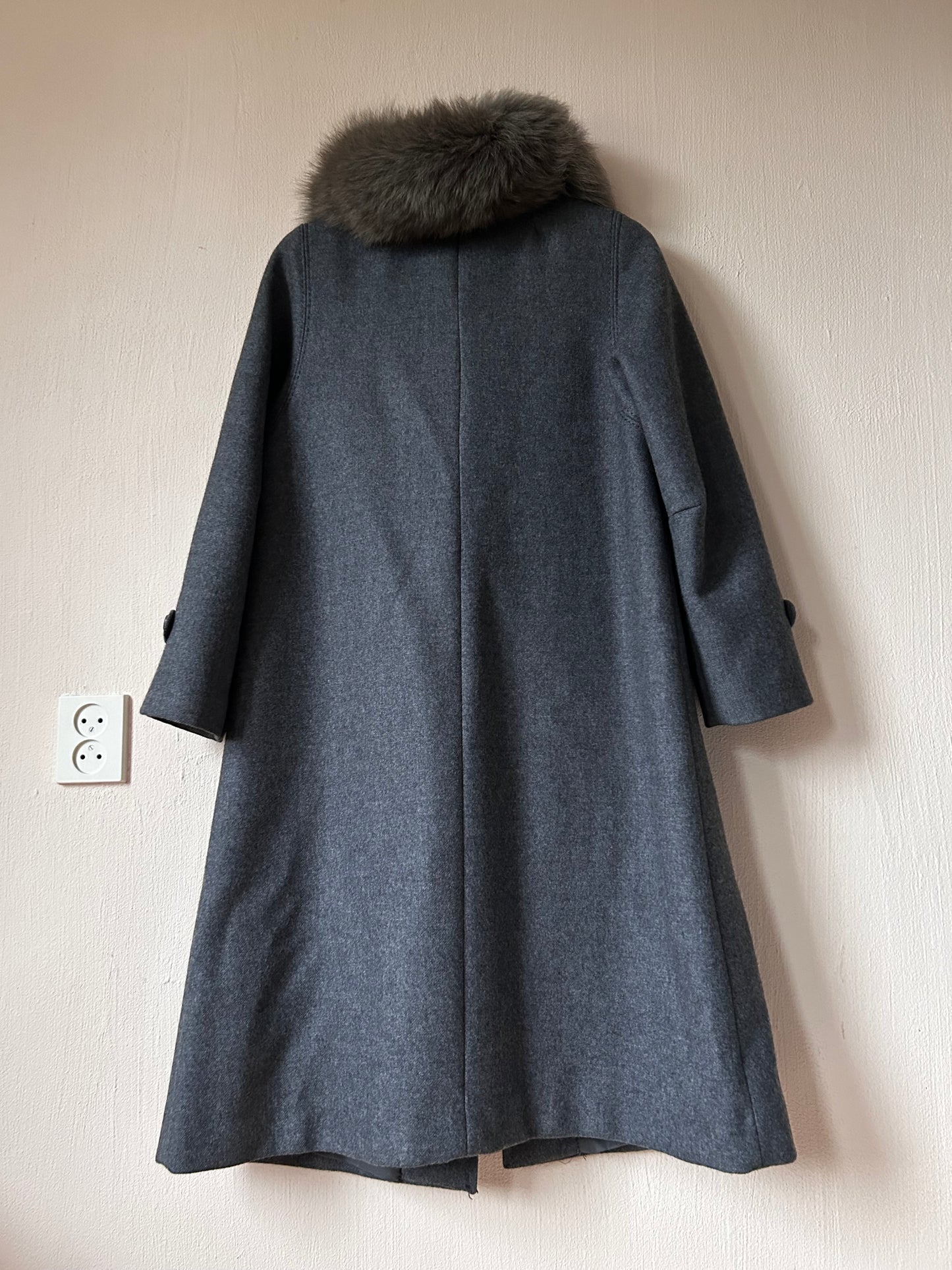 Wool coat with faux fur collar