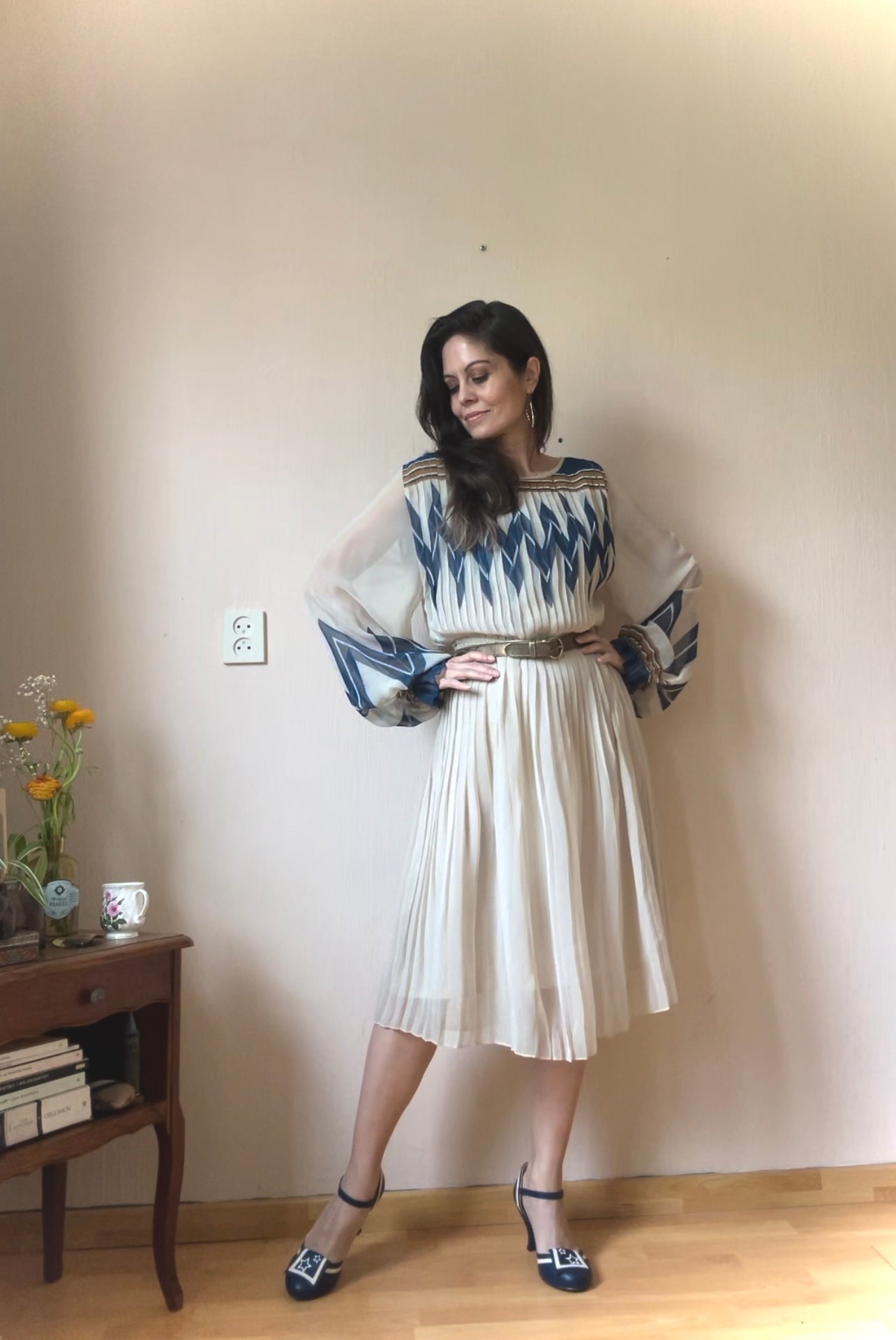 80s vintage tie belt dress