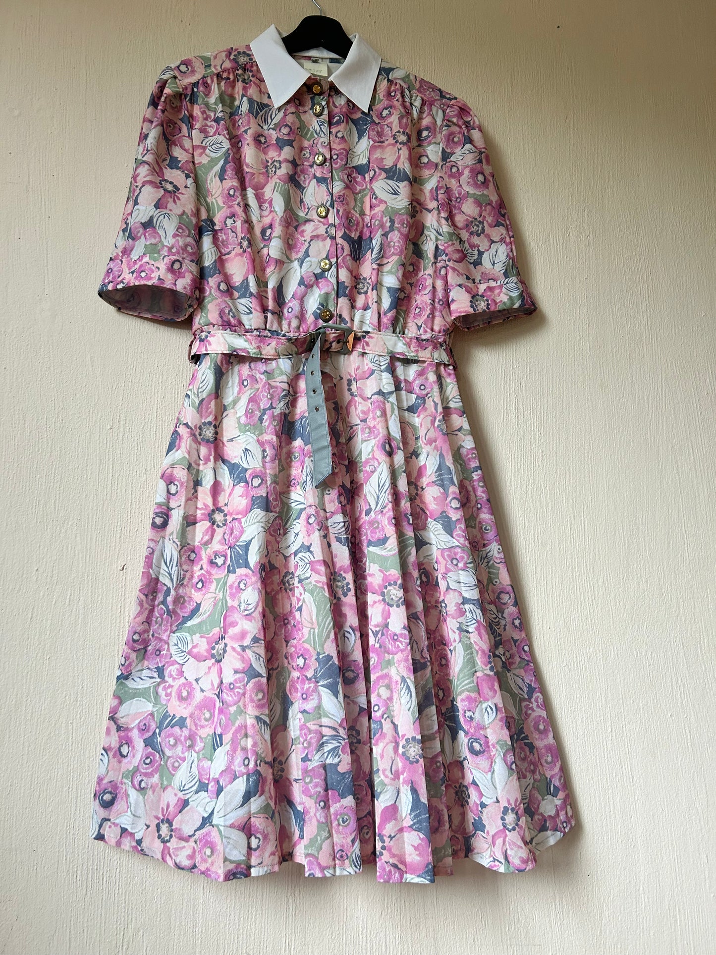 90s Vintage belted dress