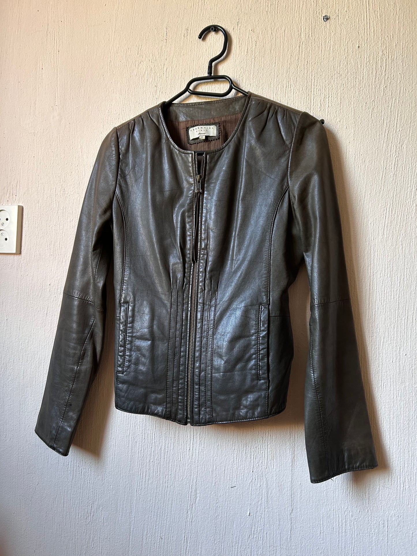 Essentiel Antwerp leather biker