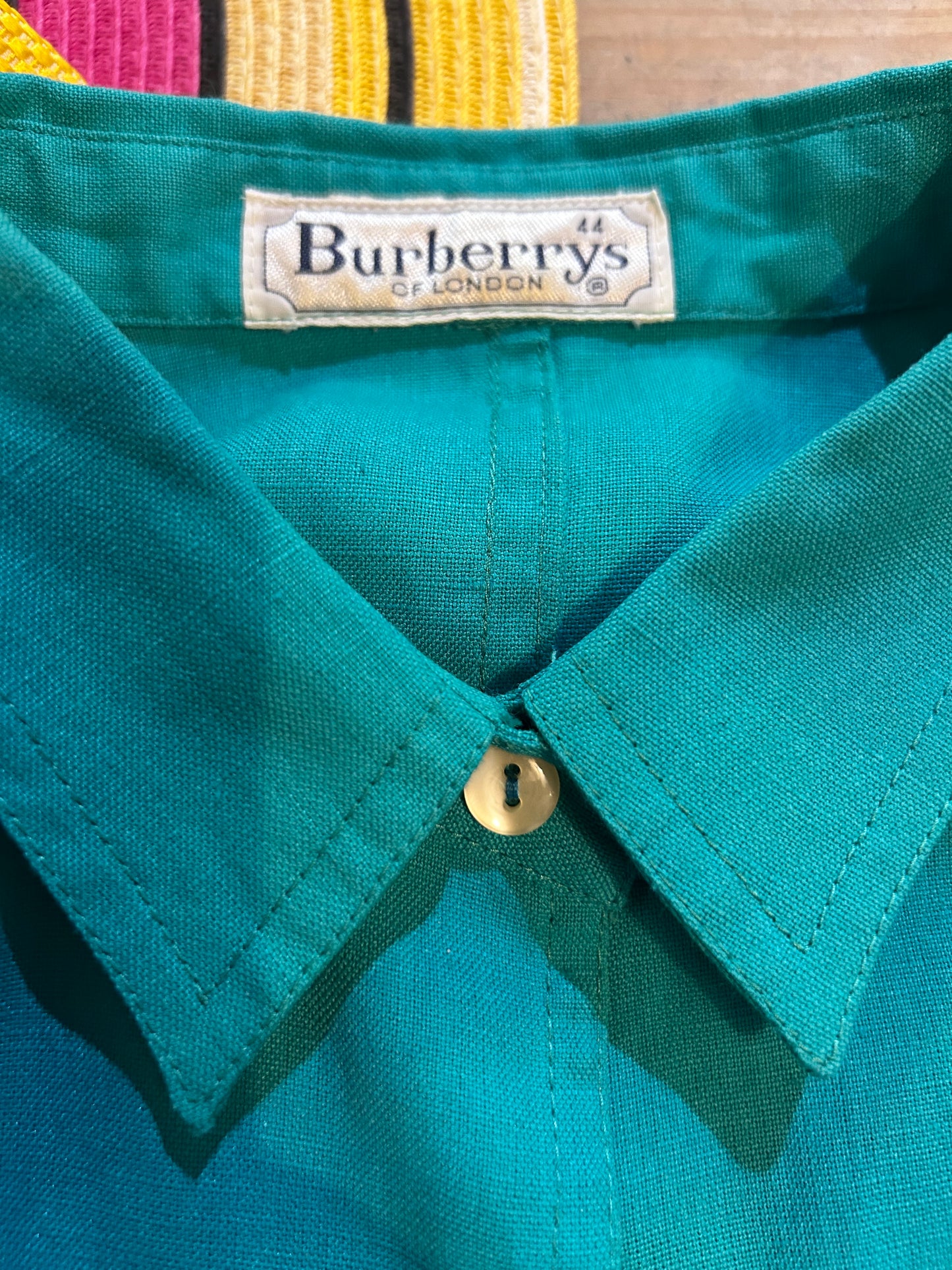 Burberrys linen top