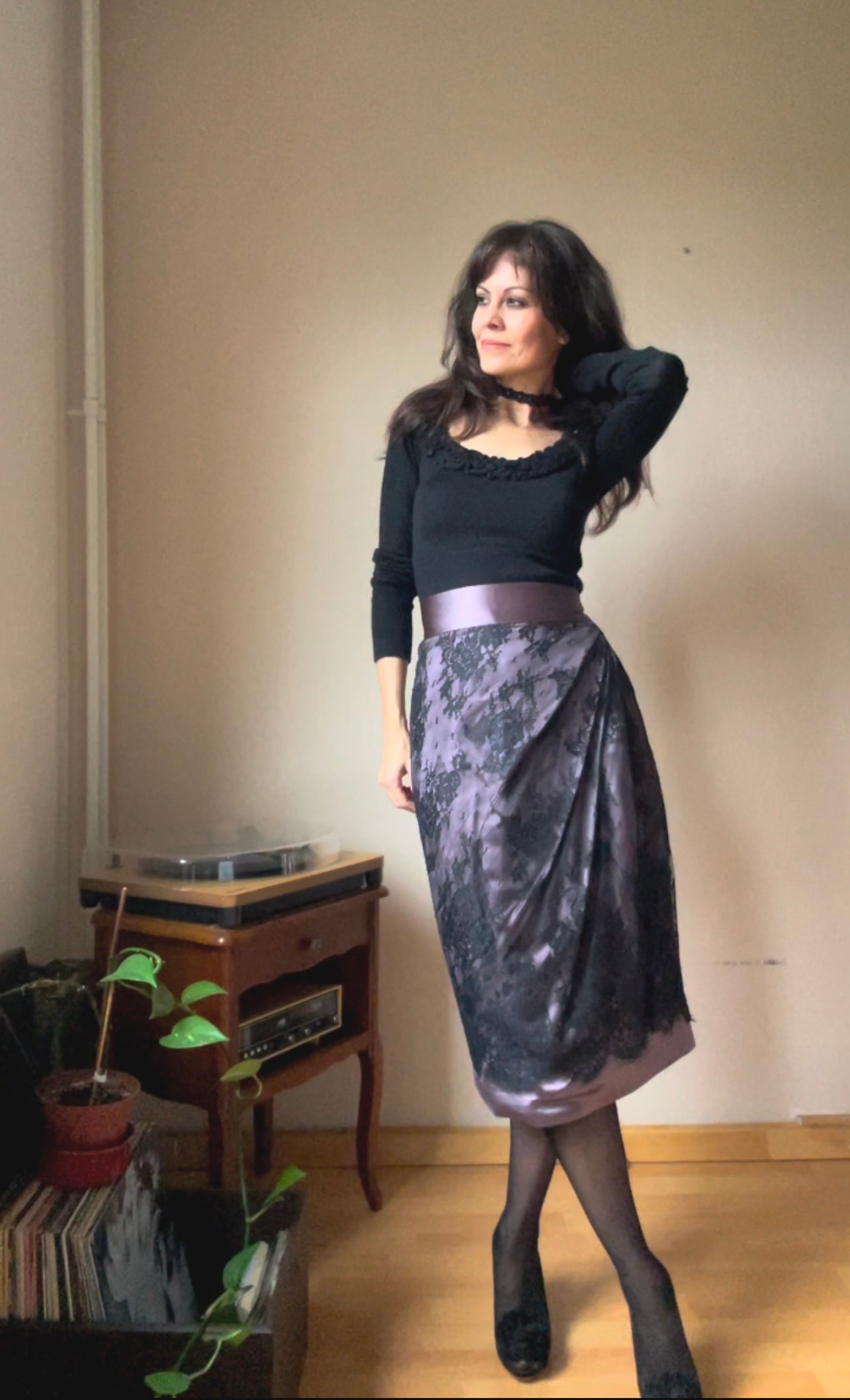 Vintage satin & lace cocktail skirt