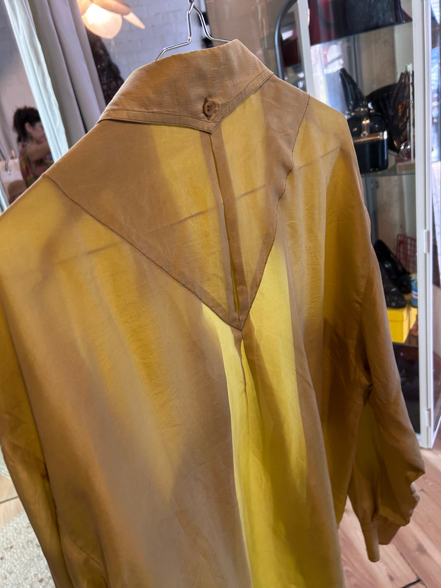 Vintage Silk Shirt L/XL