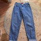 Levi’s relaxed fit mom jeans M
