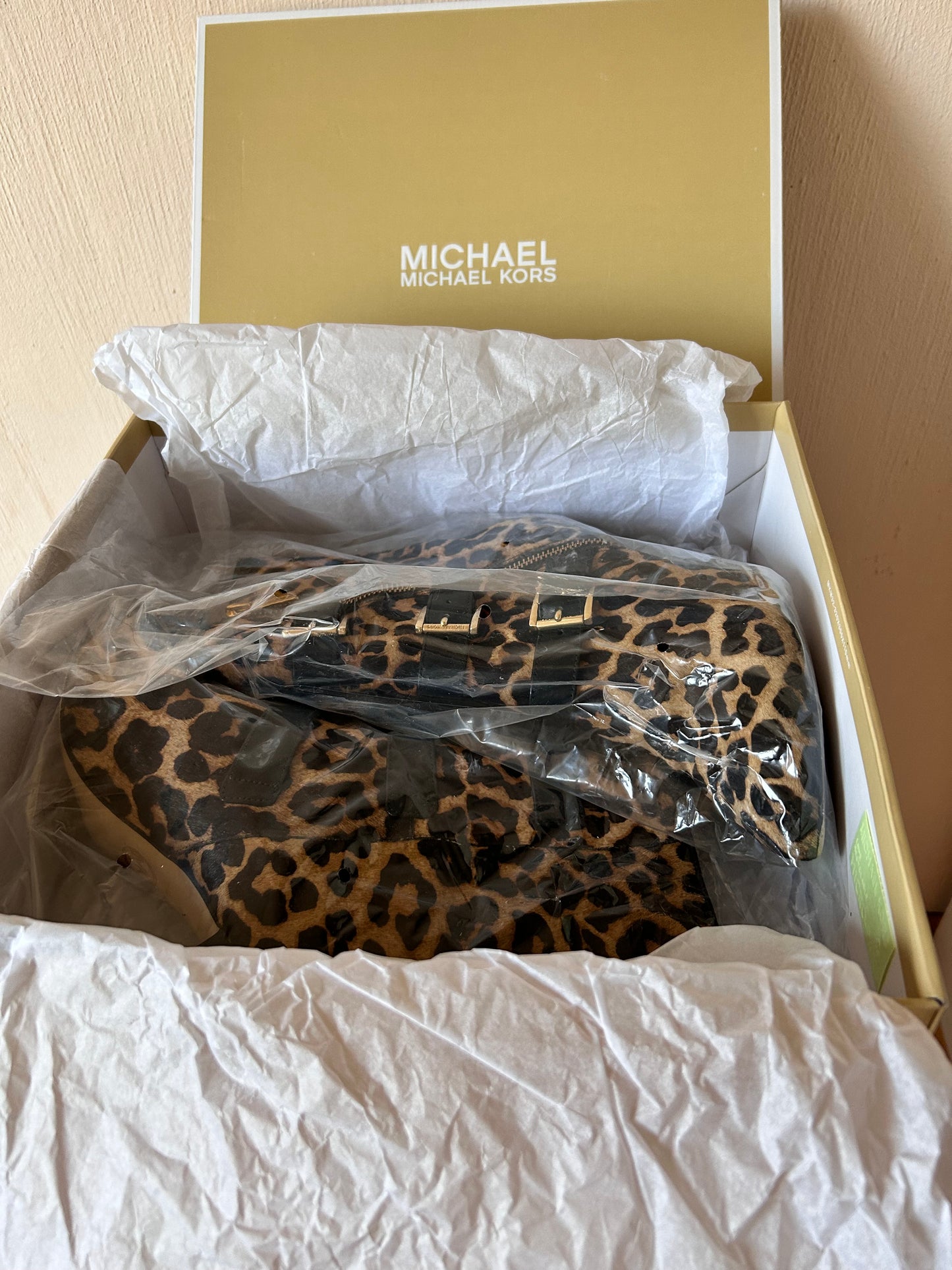 Michael Kors leopard ankle boots 37