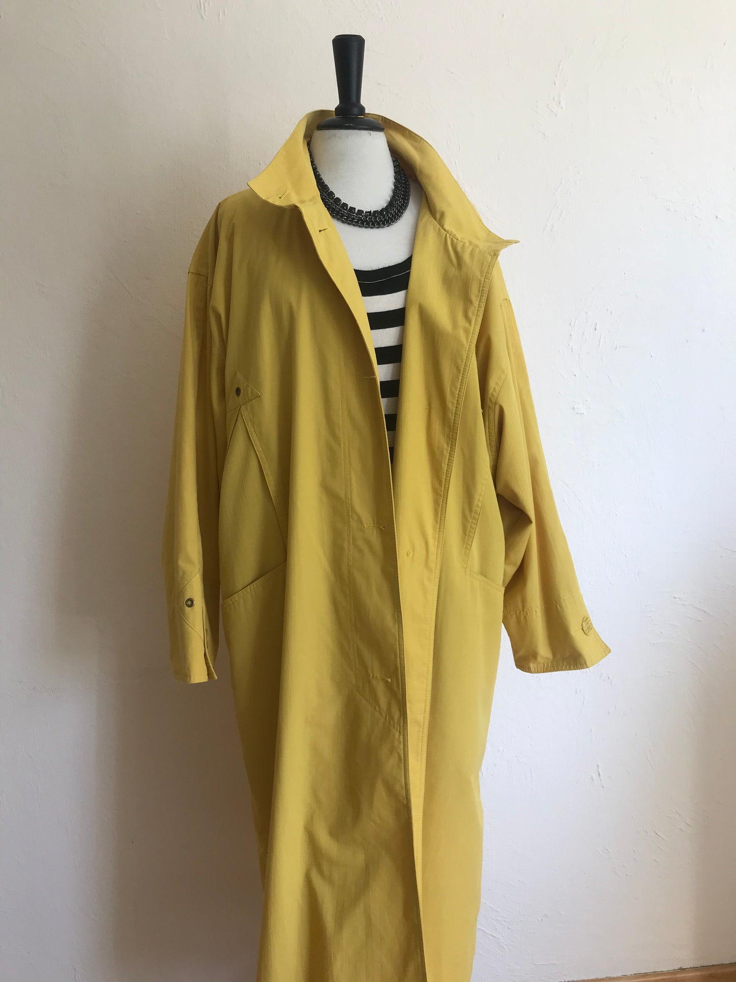 90s maxi trenchcoat